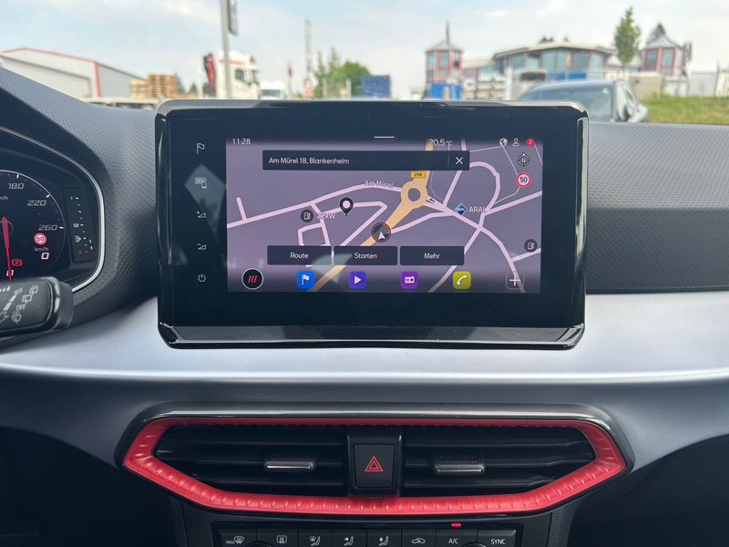 SEAT Arona FR Pro 1.0TSI — photo 11