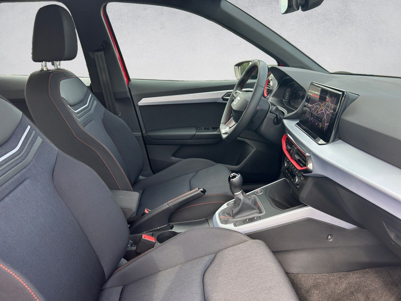 SEAT Arona FR Pro 1.0TSI — photo 9