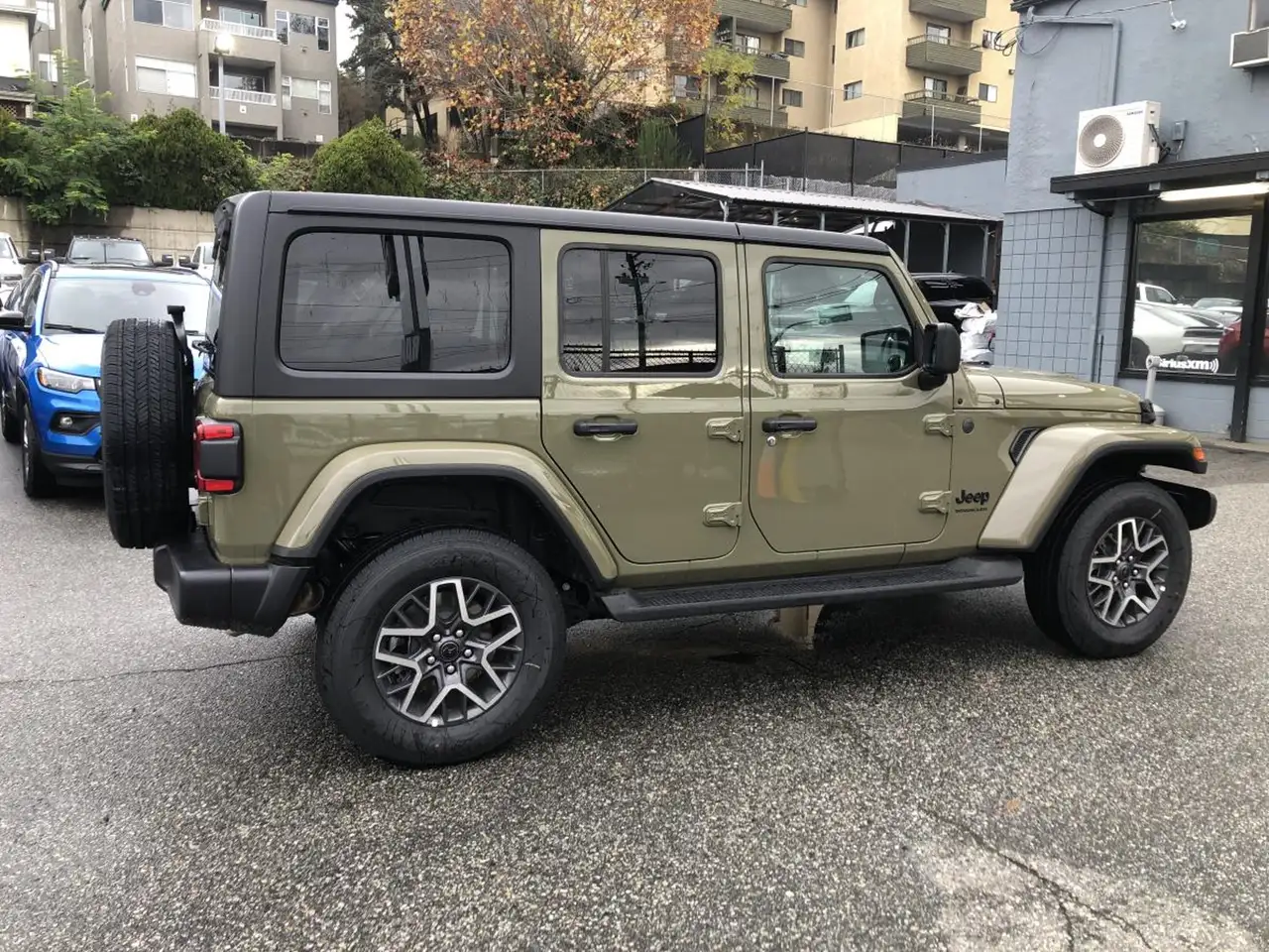 Jeep Wrangler photo Jeep Wrangler