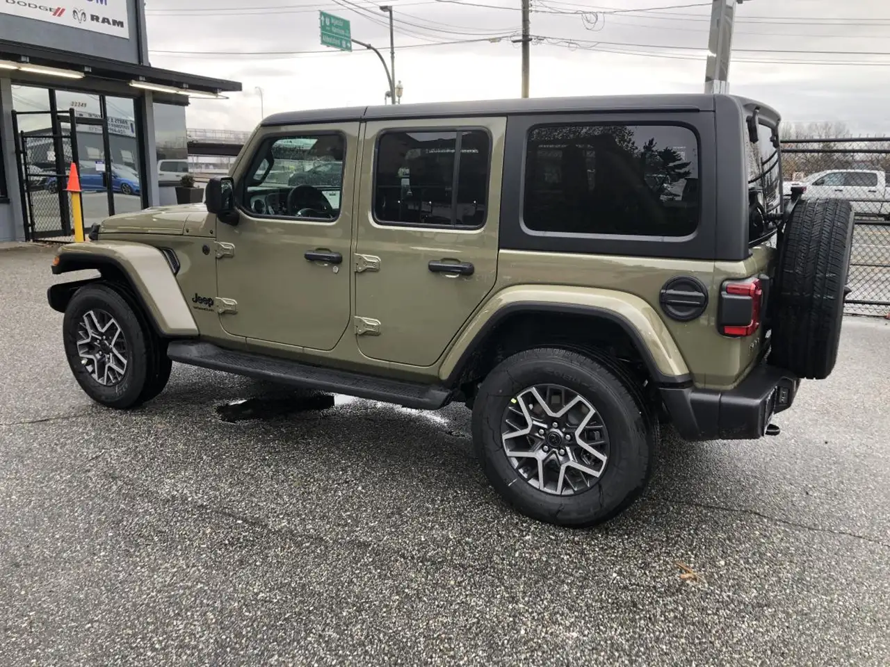 Jeep Wrangler photo Jeep Wrangler