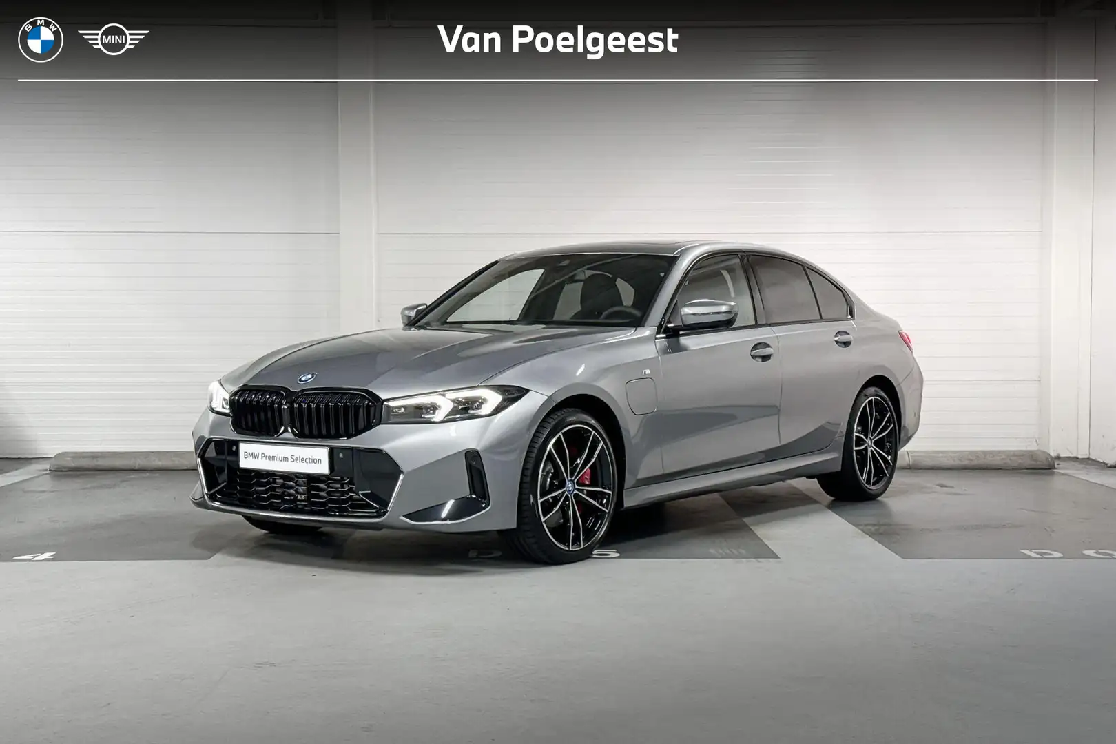 BMW 320 3 Serie Sedan 320e M-Sport Pro | Travel Pack | Par Gris - 1
