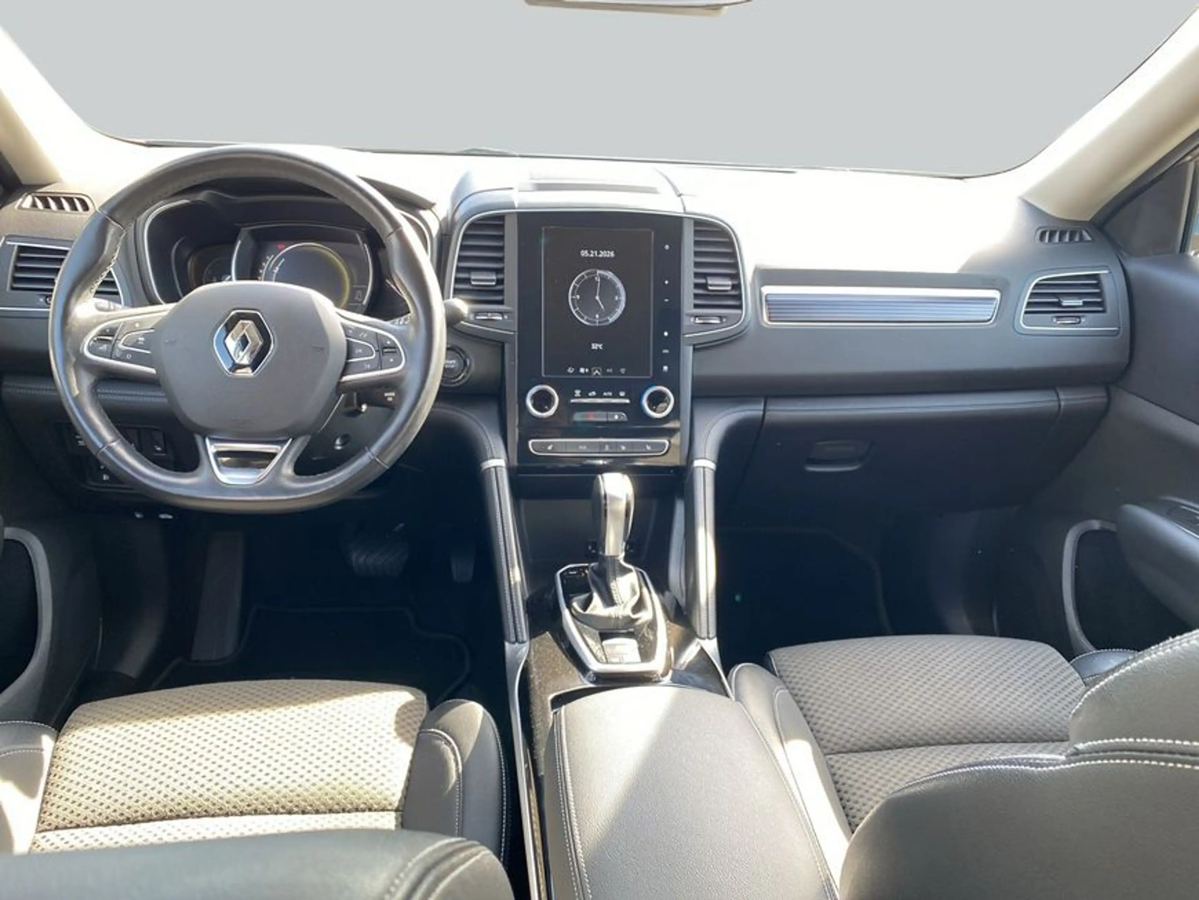 Renault Koleos BLUE dCi 185 4WD X-tronic Techno — photo 11