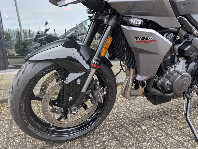 Triumph Tiger Sport - foto 5