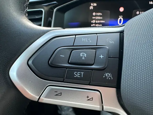 Volkswagen Polo view 13