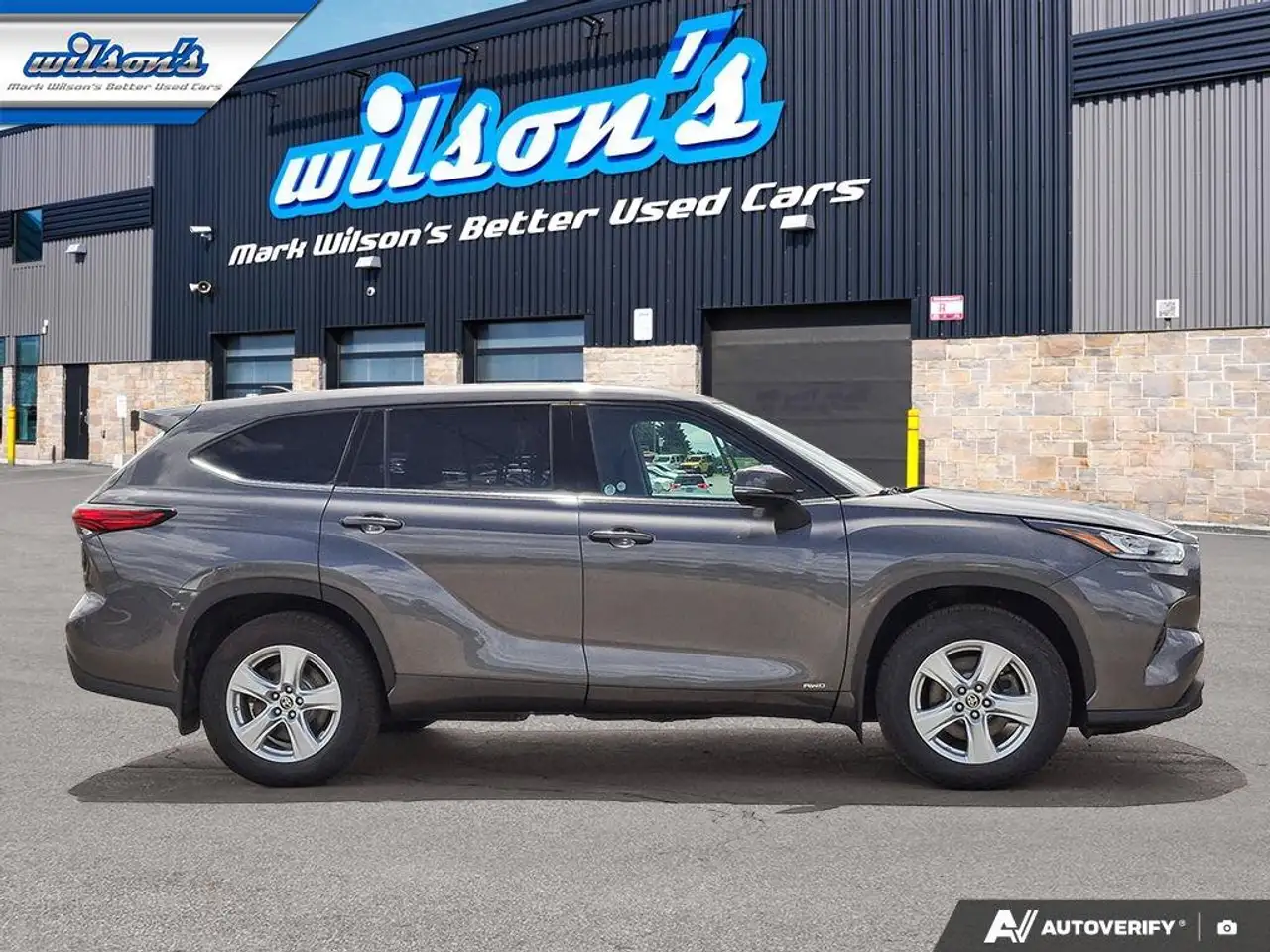 Toyota Highlander снимка Toyota Highlander
