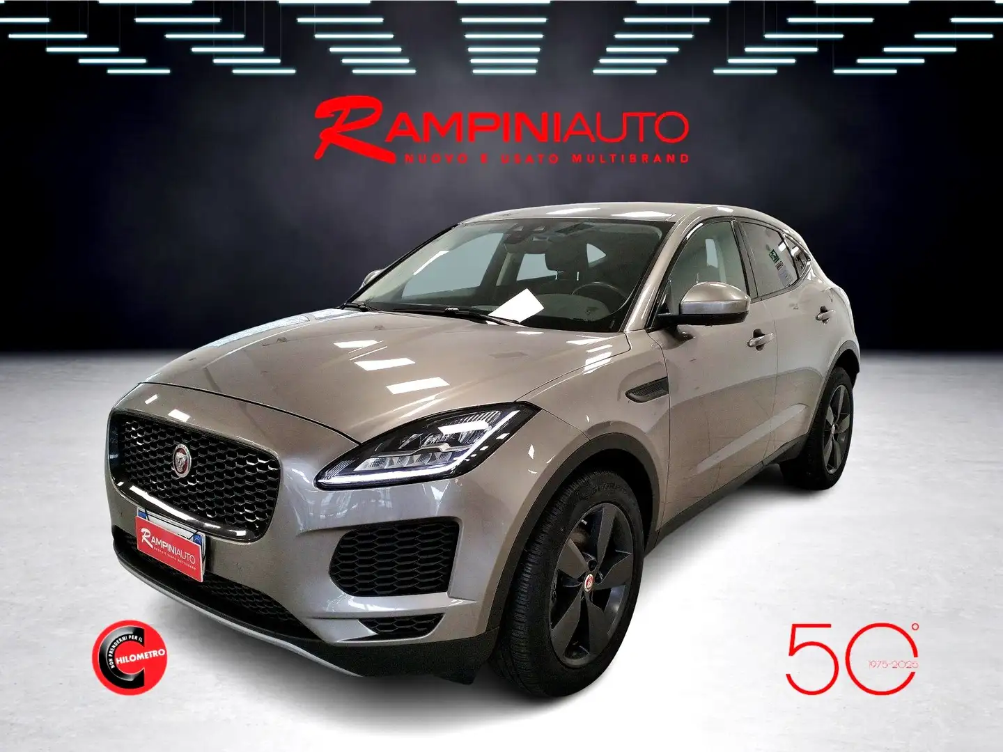 Jaguar E-Pace 2.0D AWD 150 cv aut. Iva Esposta Garanzia Grijs - 2