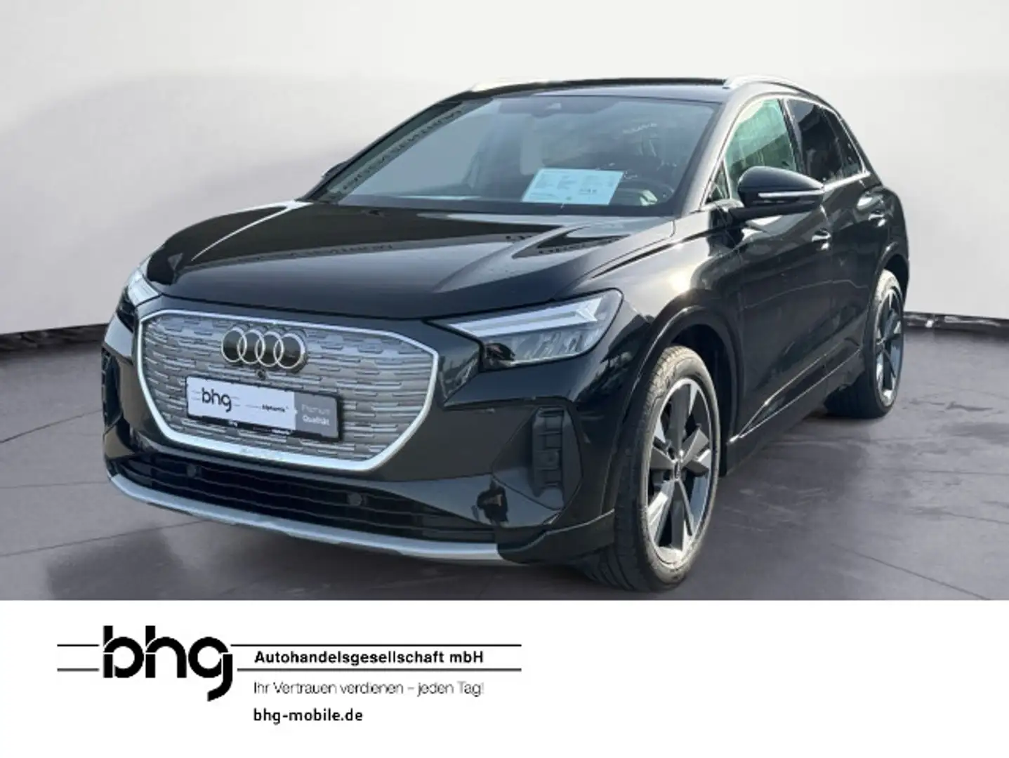 Audi Q4 e-tron 50 quattro Schwarz - 1