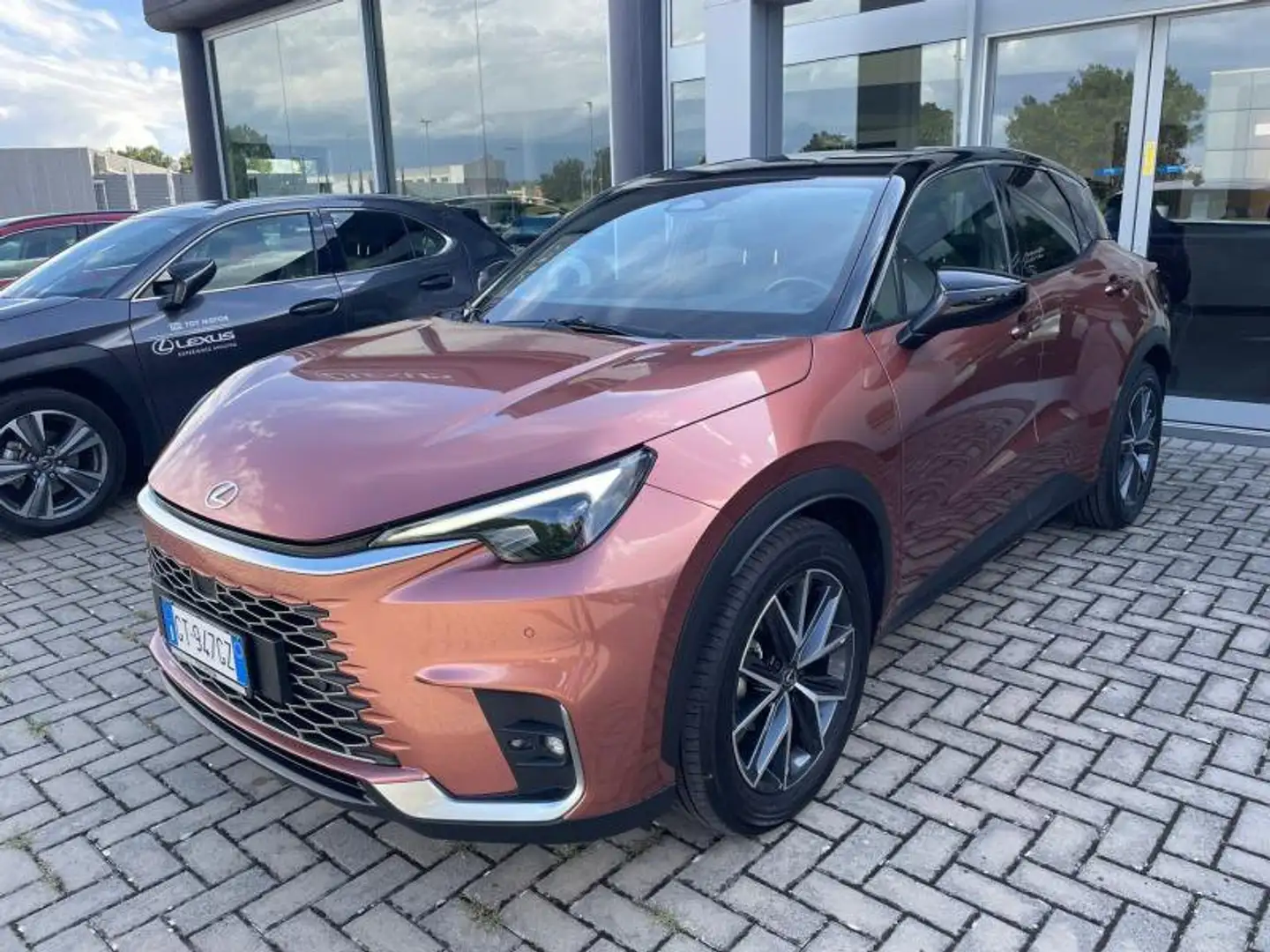 Lexus LBX Hybrid Cool Nero - 1