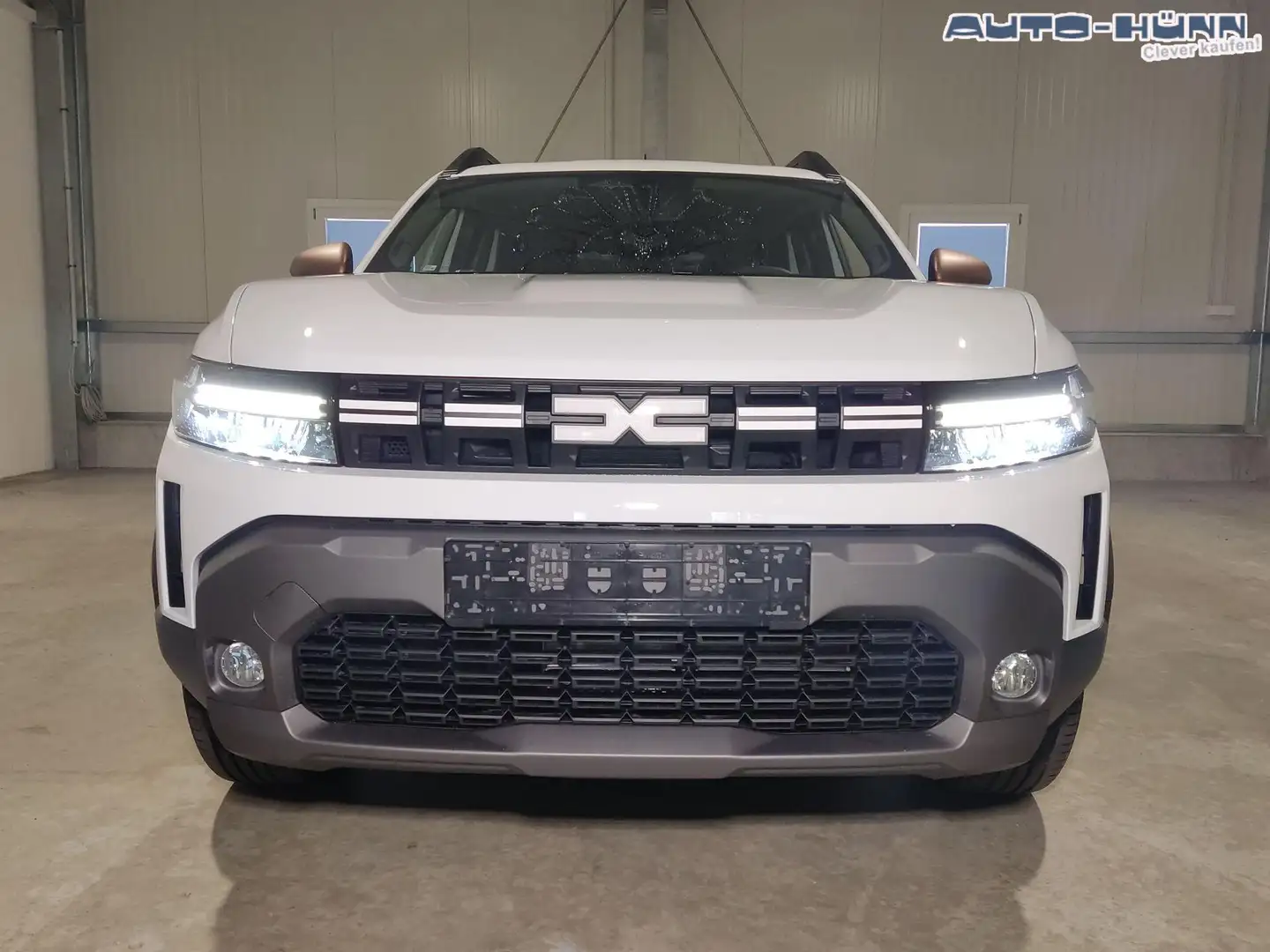 Dacia Duster EXTREME 1,6 SCE Hybrid Automatik-Sitzheizung-An... Weiß - 2