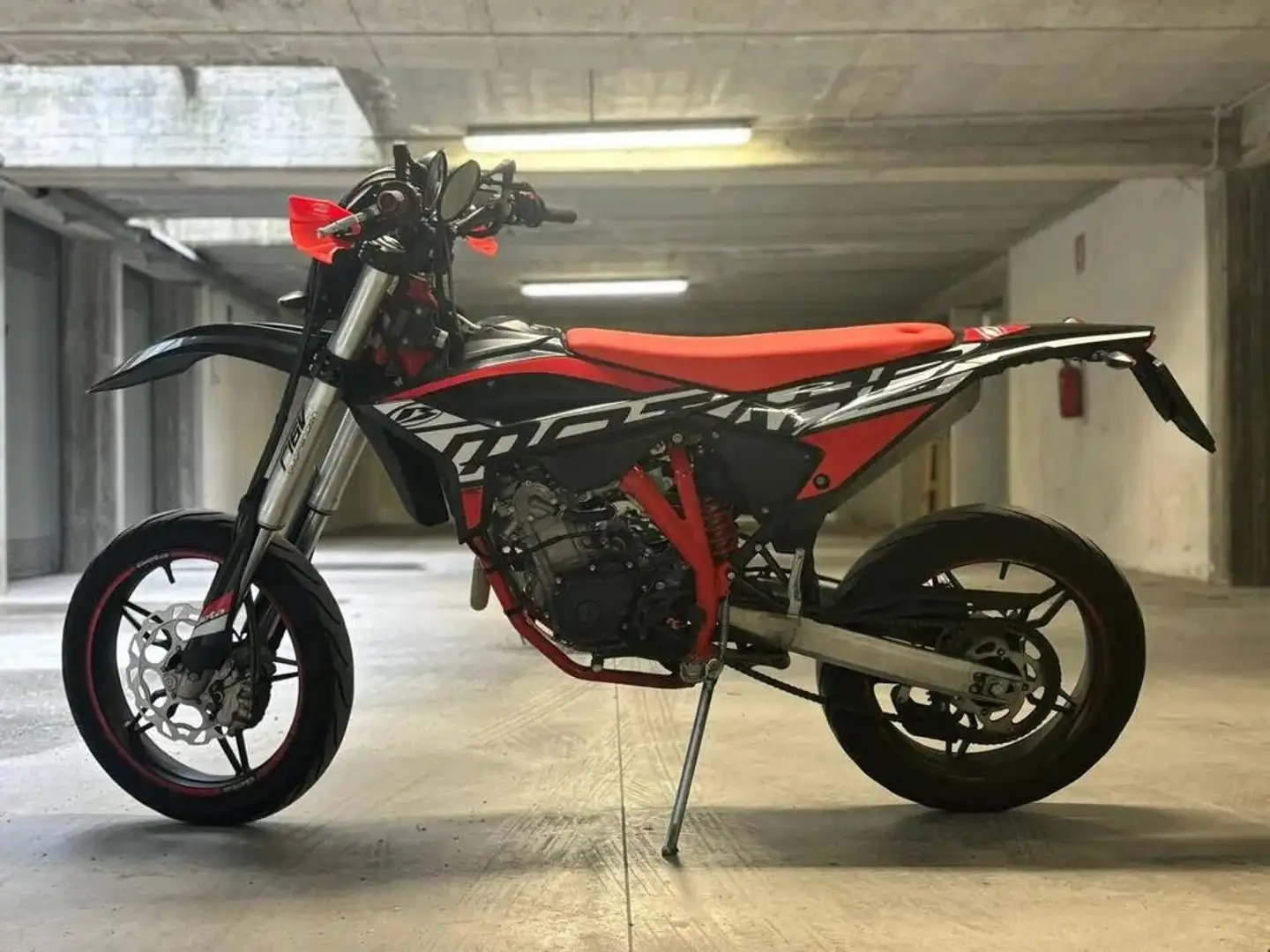 Beta RR 125 Schwarz - 2