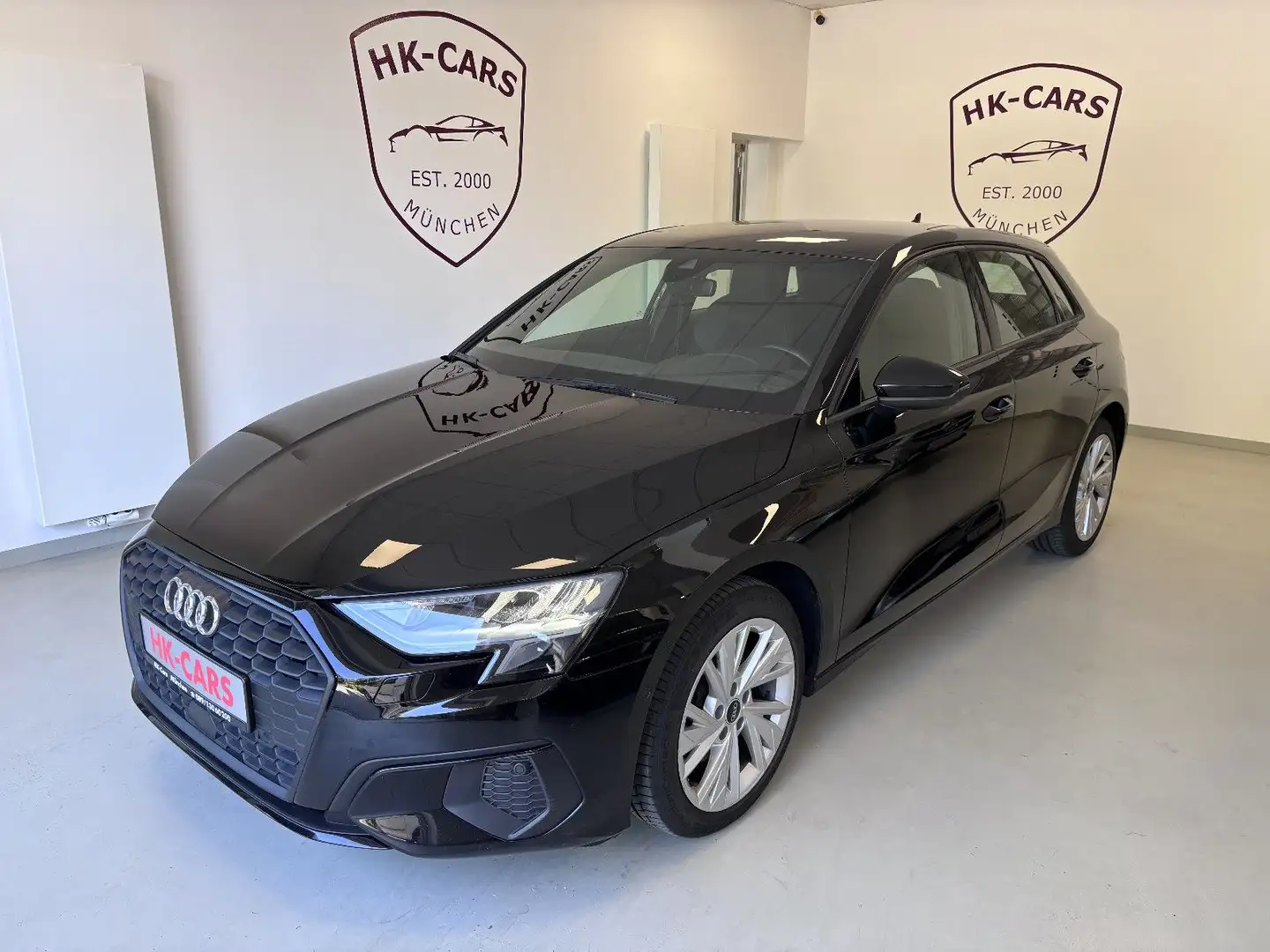 Audi A3 Sportback 35 TDI 1.Hand S Line Int. / S Sitze Schwarz - 2