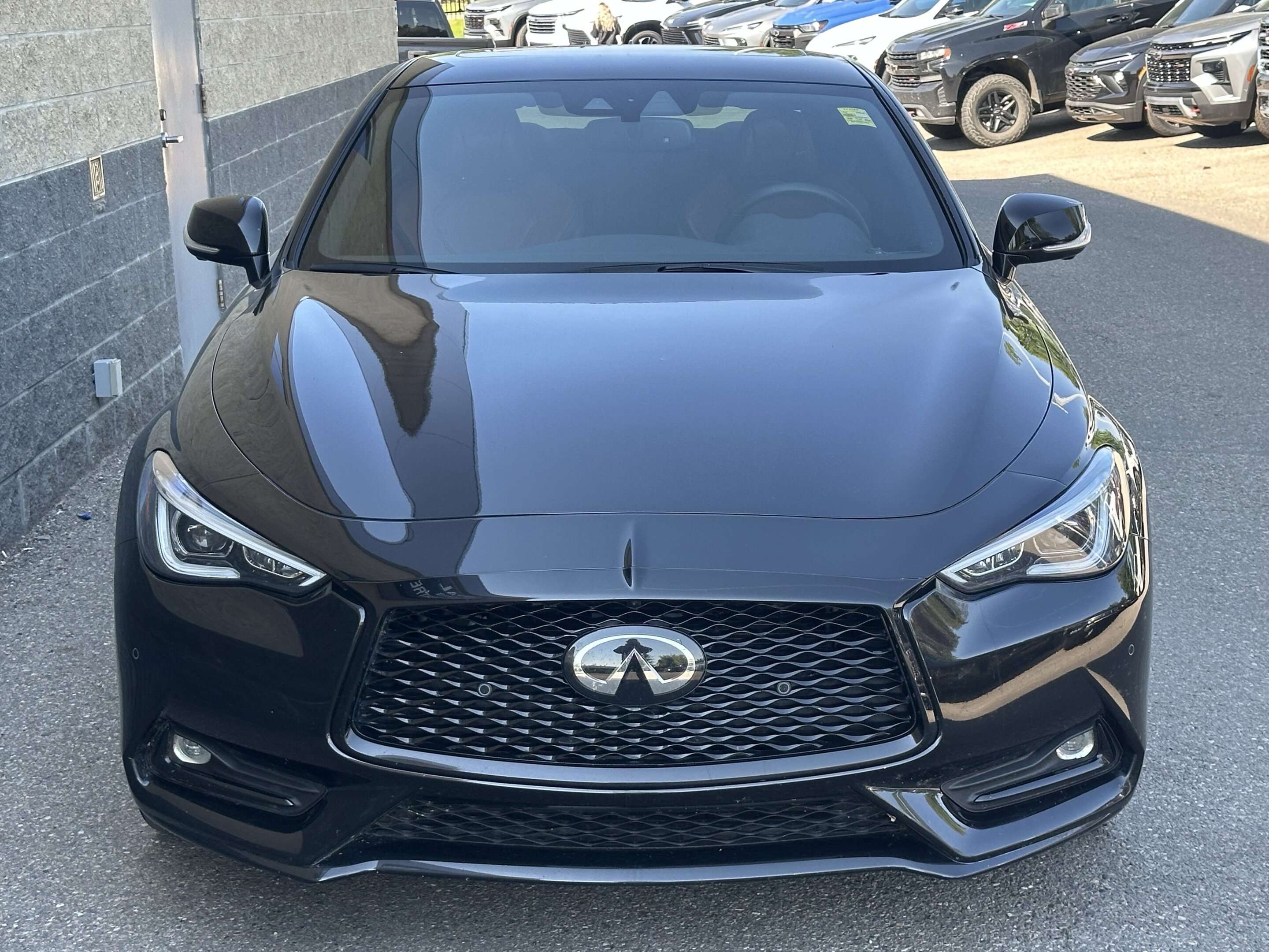 2022 Infiniti Q60 Sport — photo 1