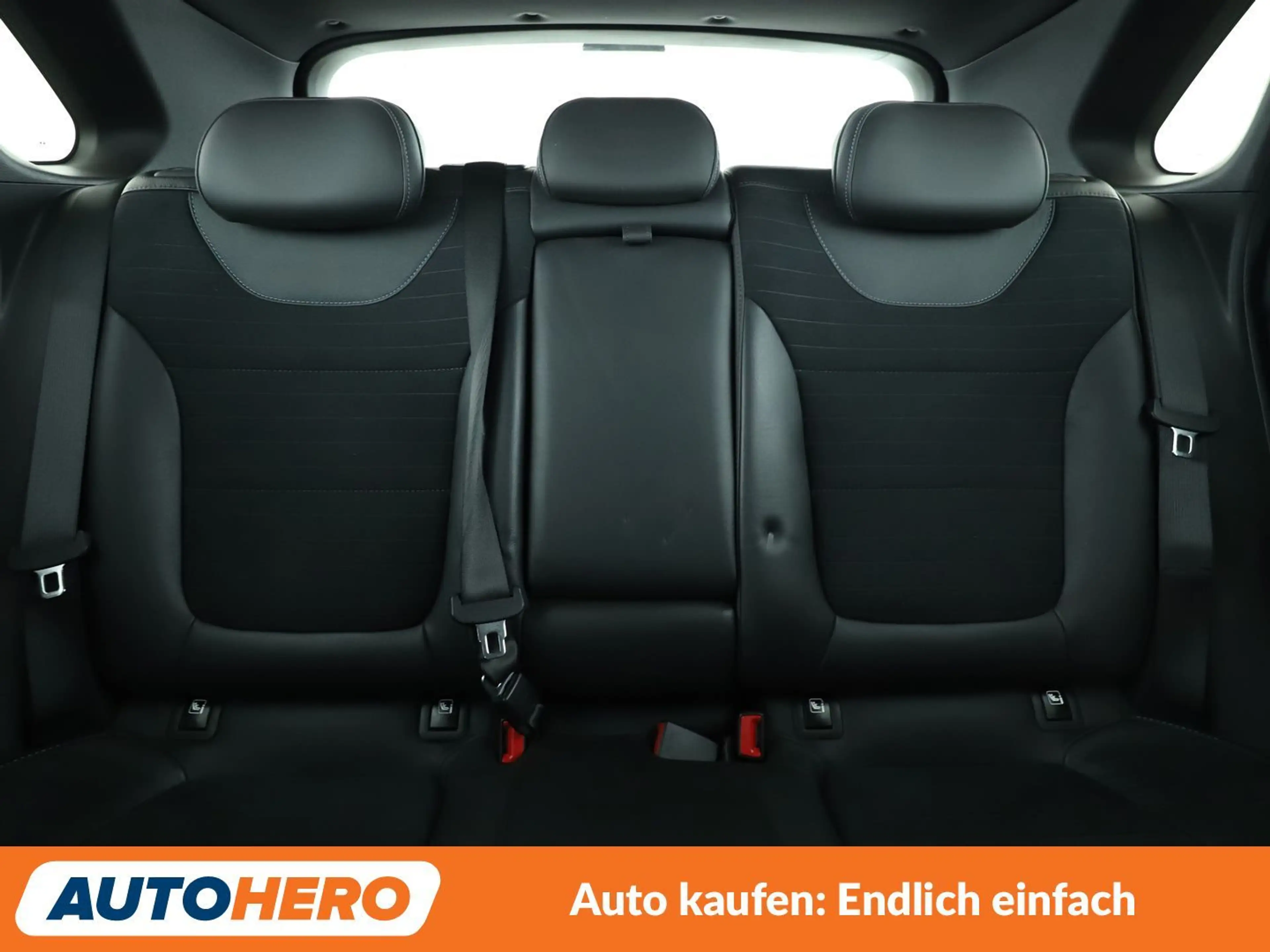 Hyundai i30 2.0 TGDI N Performance*NAVI*TEMPO*PDC*SHZ* — photo 15