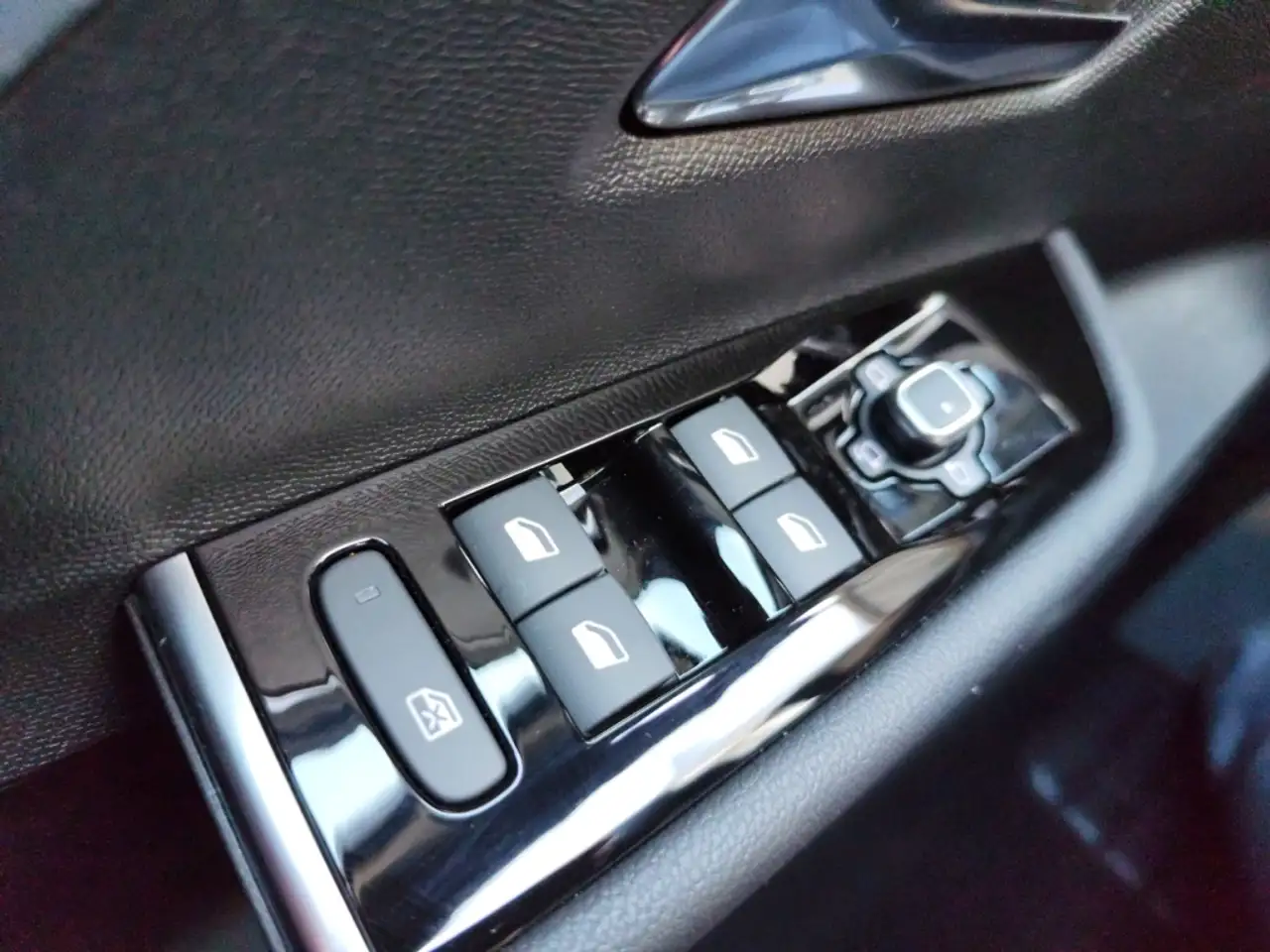 Opel Astra L Sports Tourer GS 1.2 Turbo AT8 Panorama Navi 360, миниатюра 24