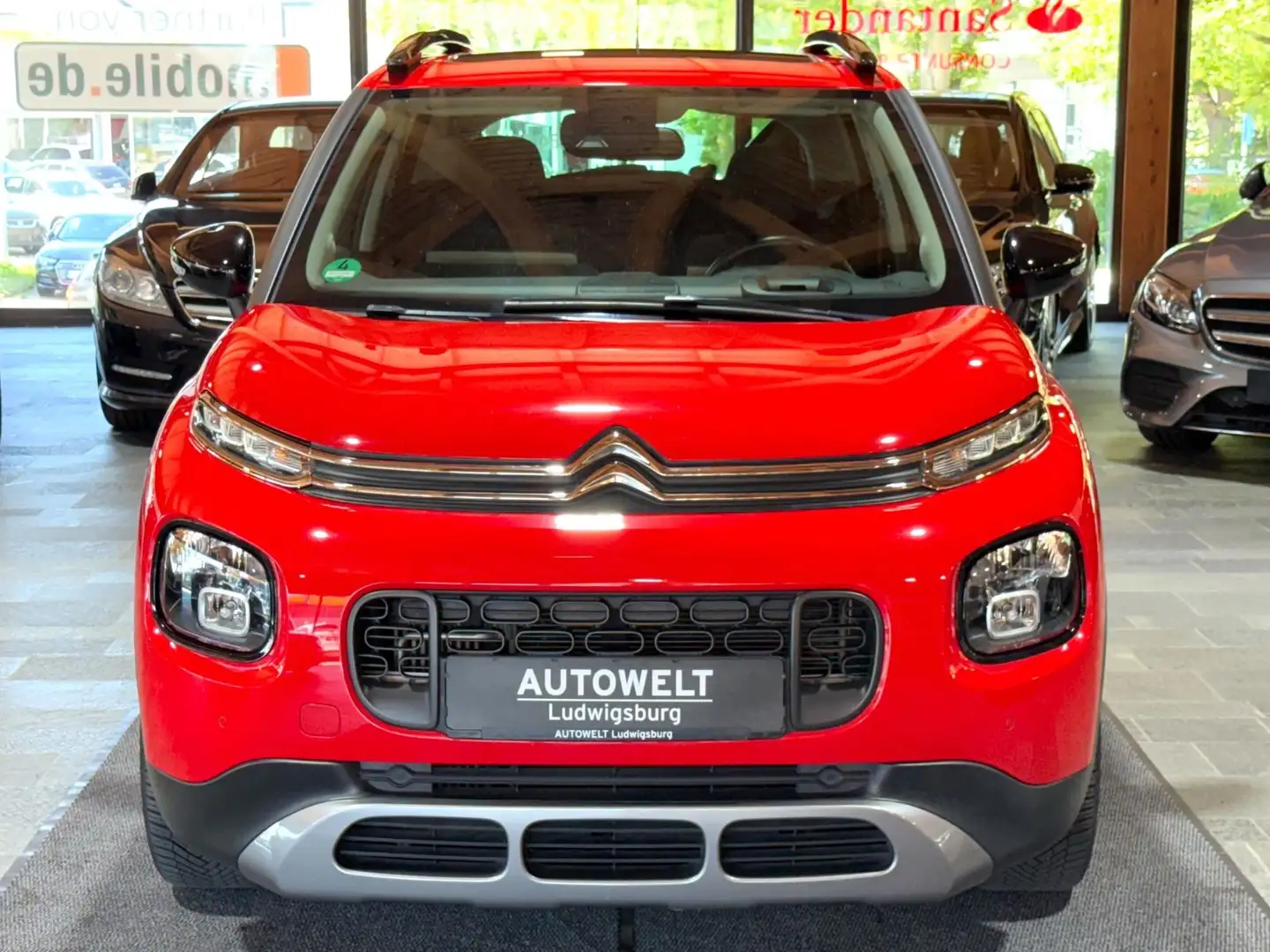 Citroen C3 Aircross Shine Automatik TOP AUSSTATTUNG Rouge - 2