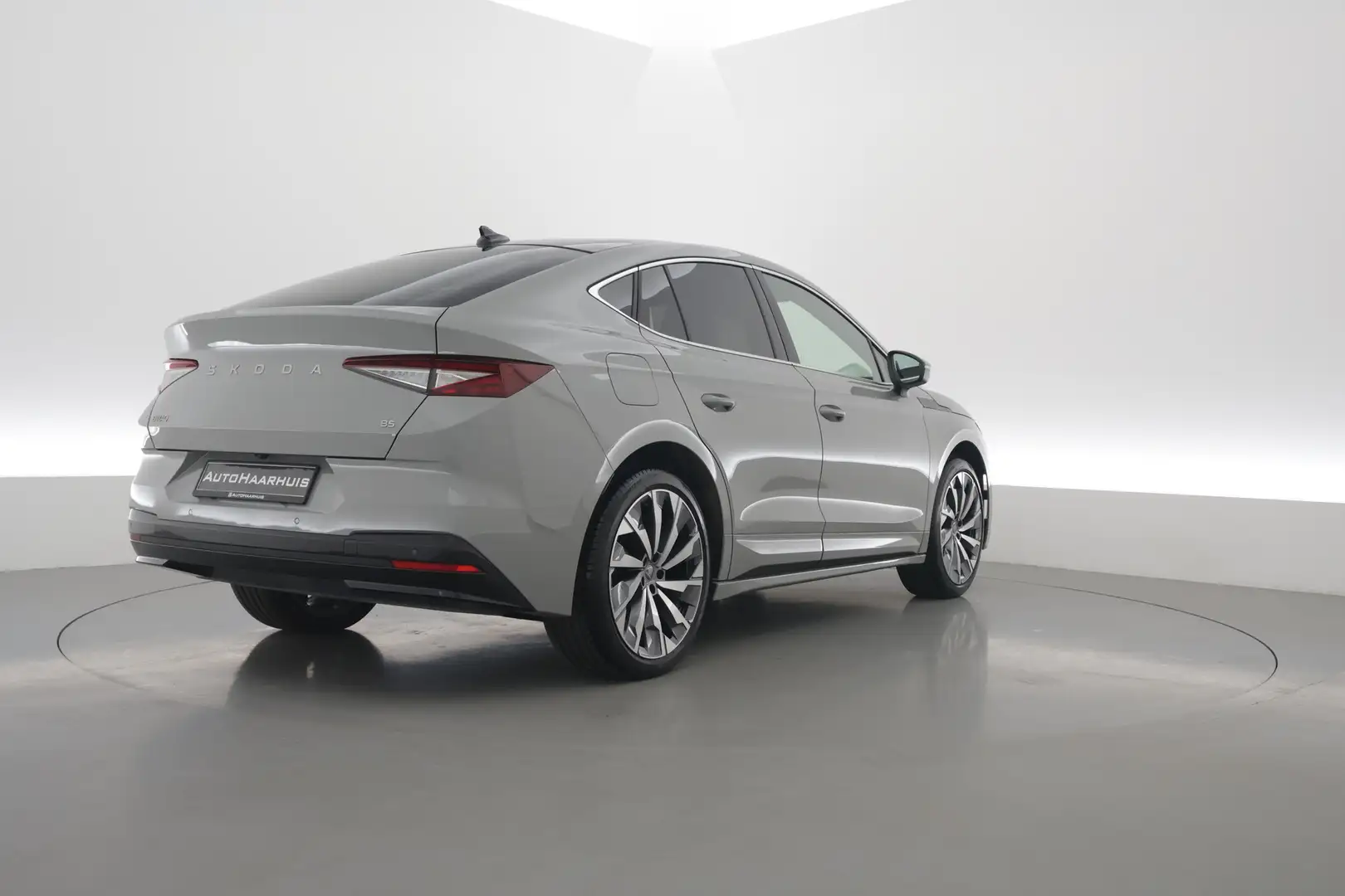Skoda Enyaq Coupé 85 Sportline | Winter Pack | Pano | HUD | Me Grijs - 2