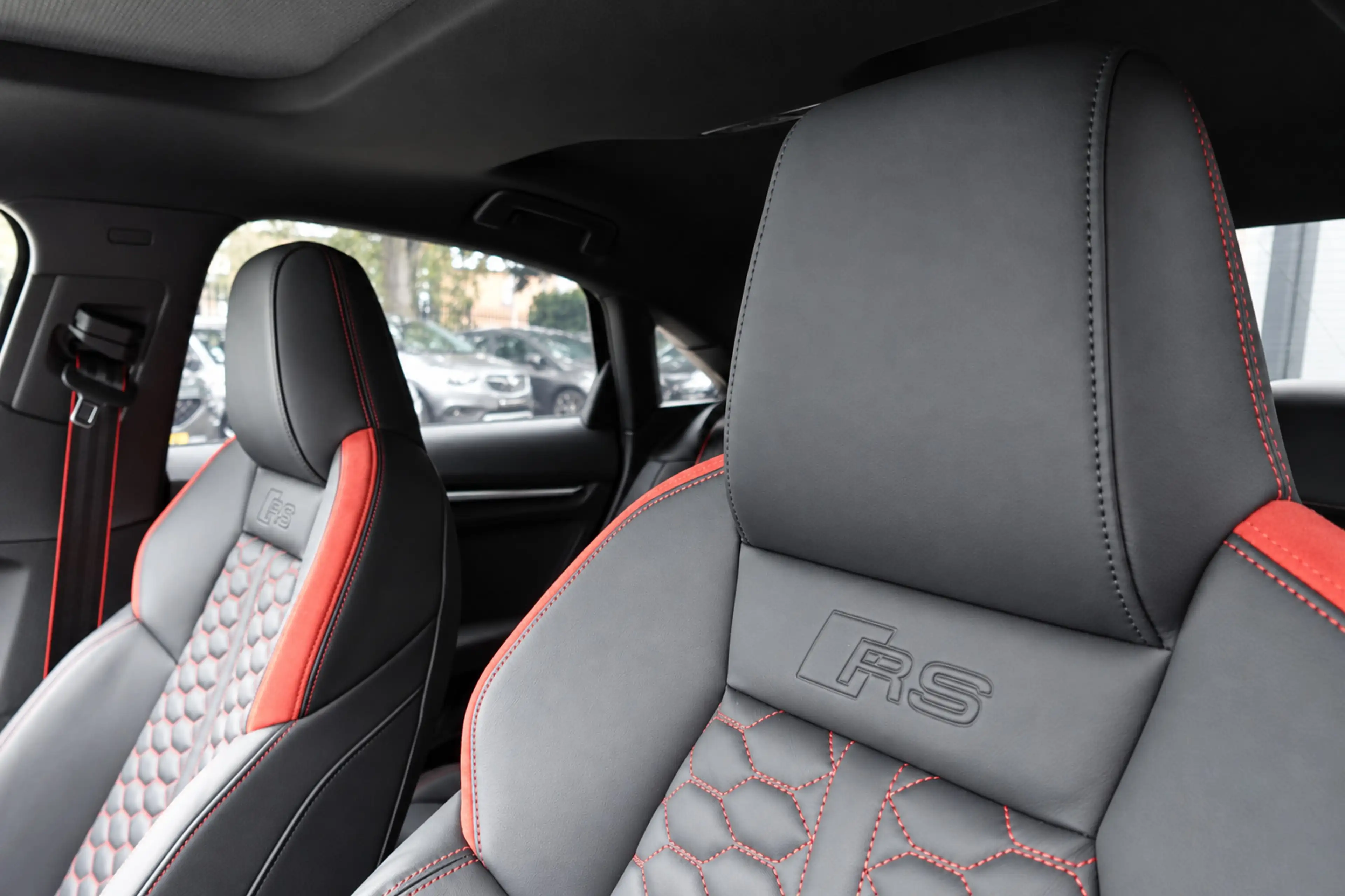 Audi RS3 A3 Limousine 2.5 TFSI quattro PANO KERAMISCH CARBO — photo 14