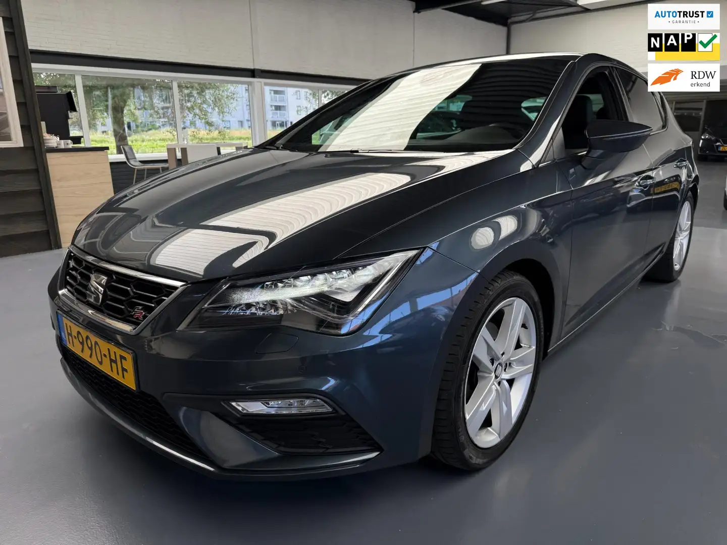 SEAT Leon 1.5 TSI FR Ultimate Edition |Cam|Carplay|Stoelverw Grijs - 1