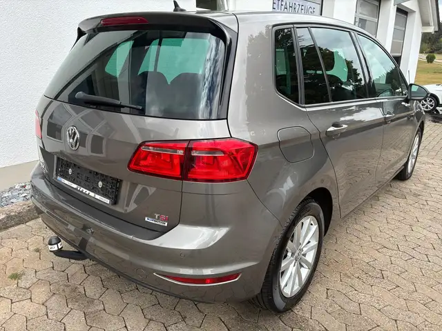 Volkswagen Golf Sportsvan view 7
