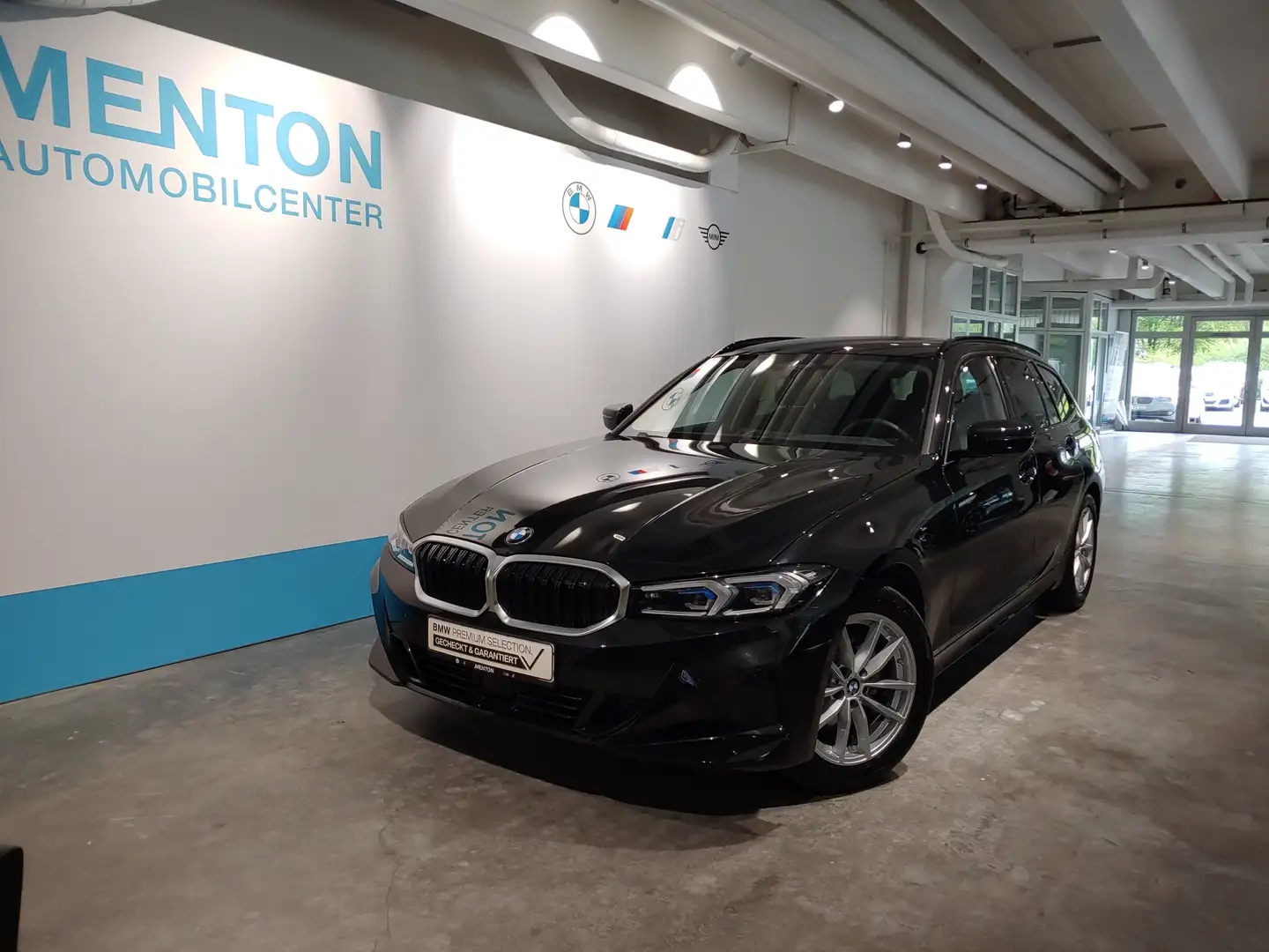 BMW 320 d HuD/ad.LED/LCProf./RFK/AHK/DAB Schwarz - 2