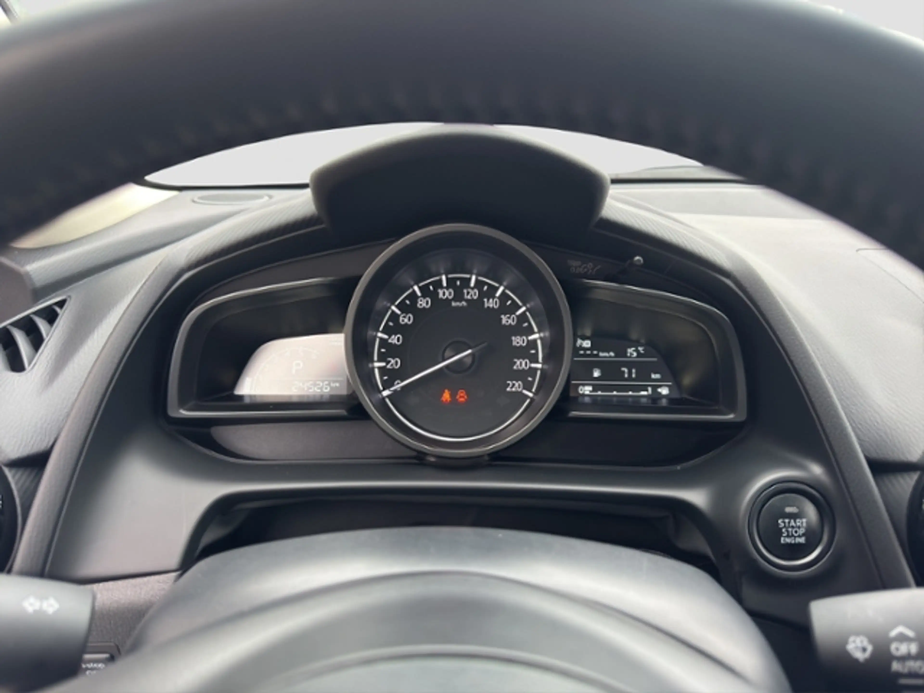 Mazda 2 1.5 SKYACTIVE Center-Line AUTOMATIK — photo 12