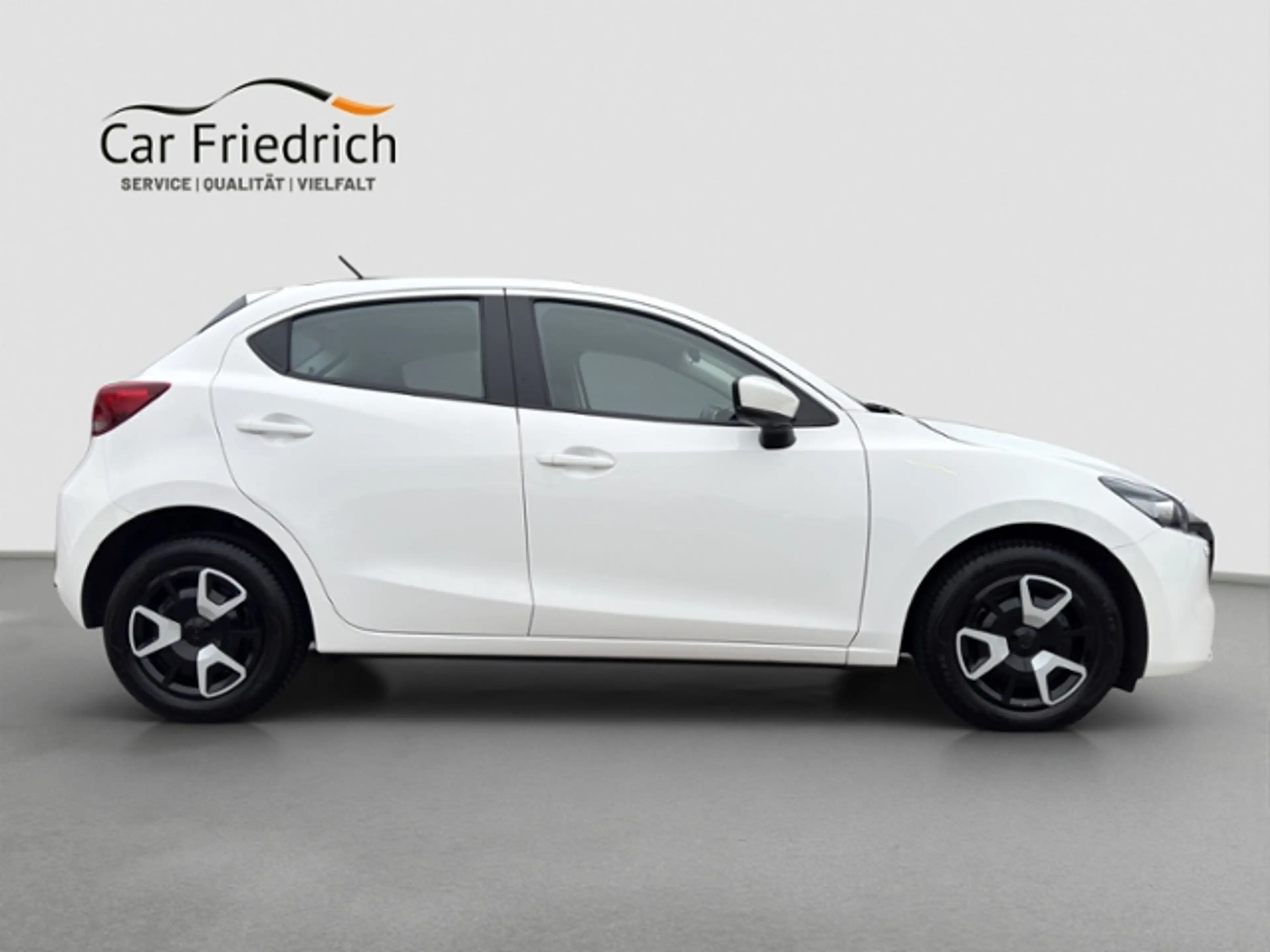 Mazda 2 1.5 SKYACTIVE Center-Line AUTOMATIK — photo 4