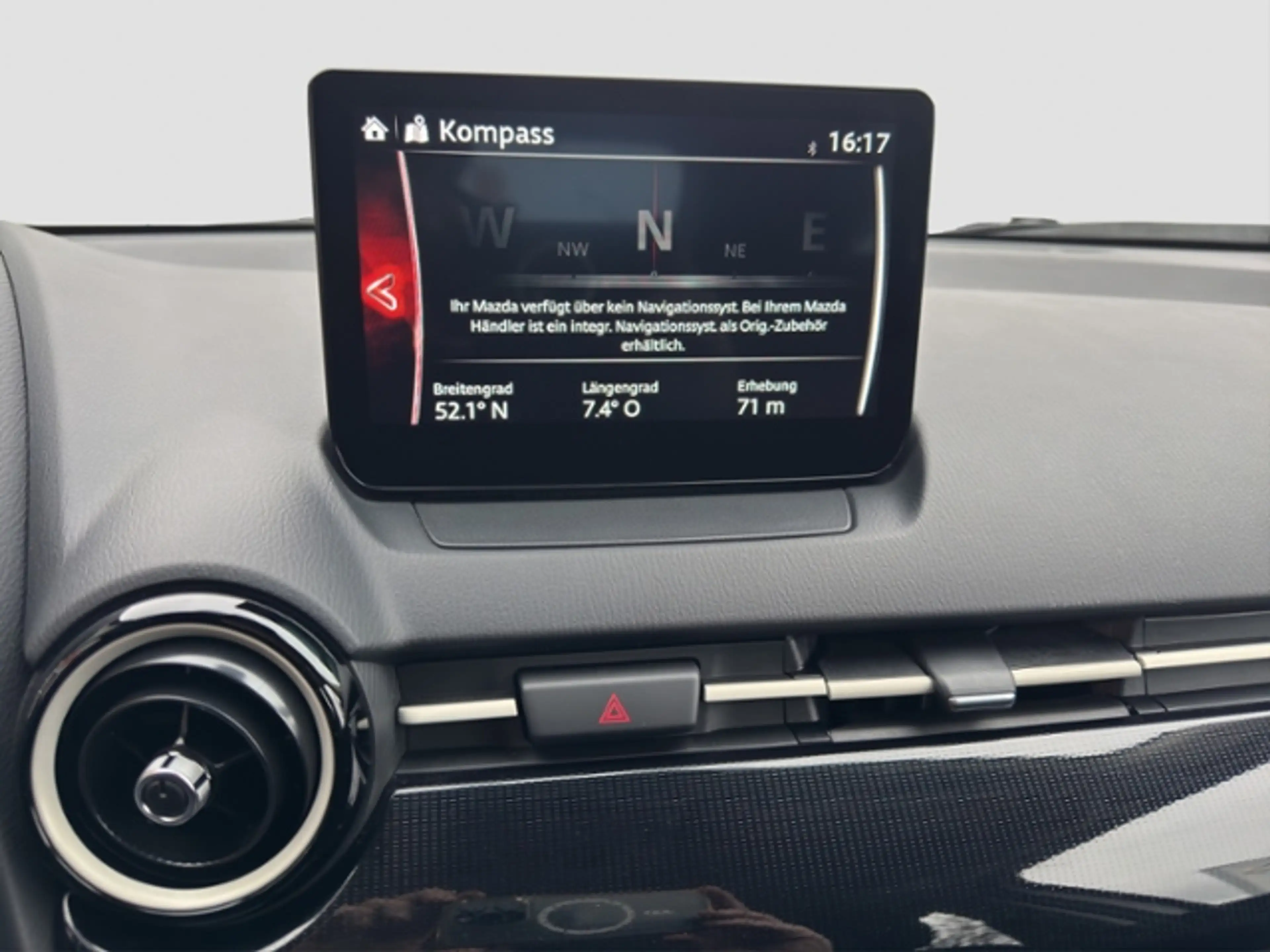 Mazda 2 1.5 SKYACTIVE Center-Line AUTOMATIK — photo 13