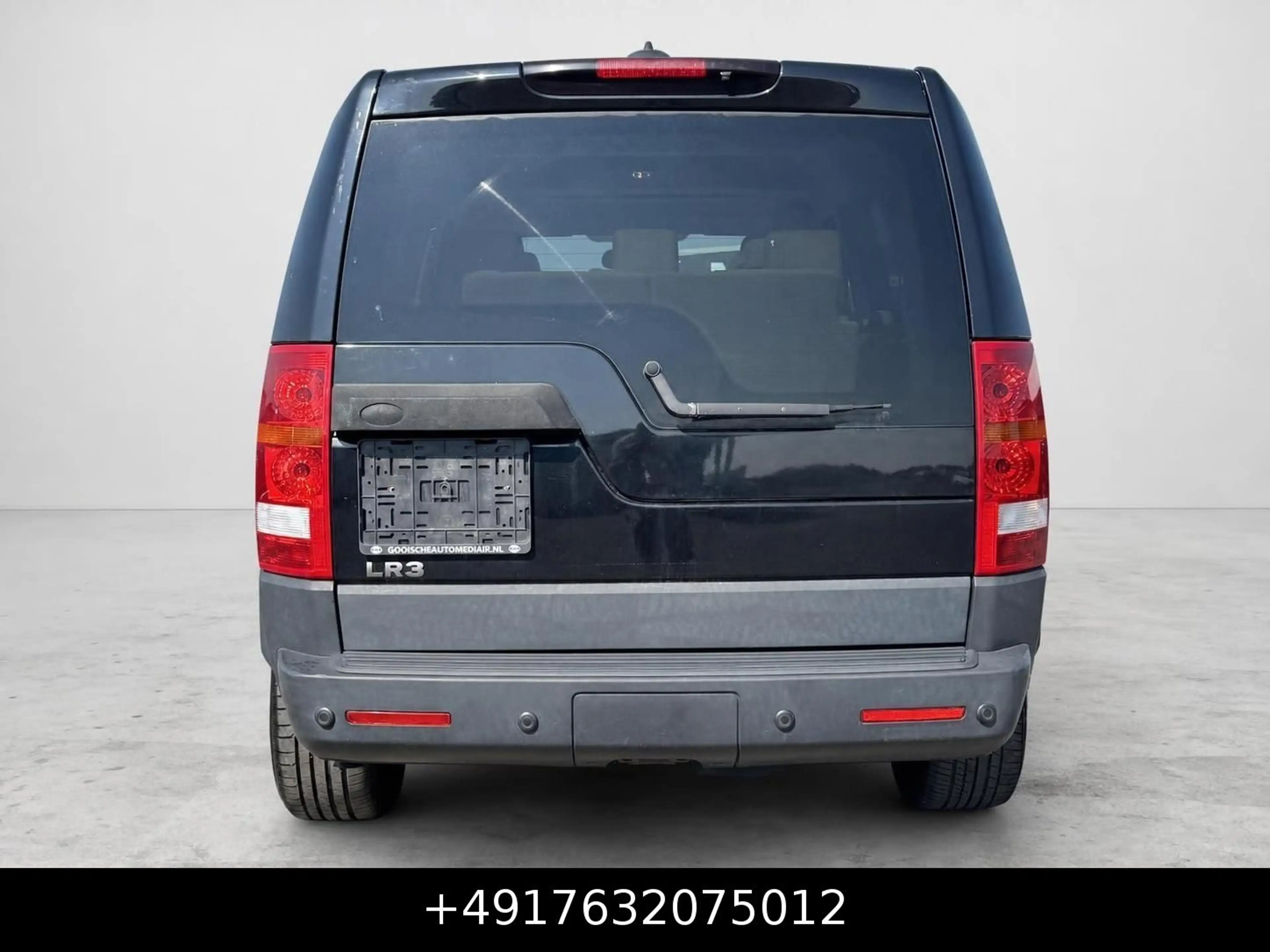 Land Rover Discovery 4.4 V8 HSE 7Sitzer Pano Leder Navi — photo 10