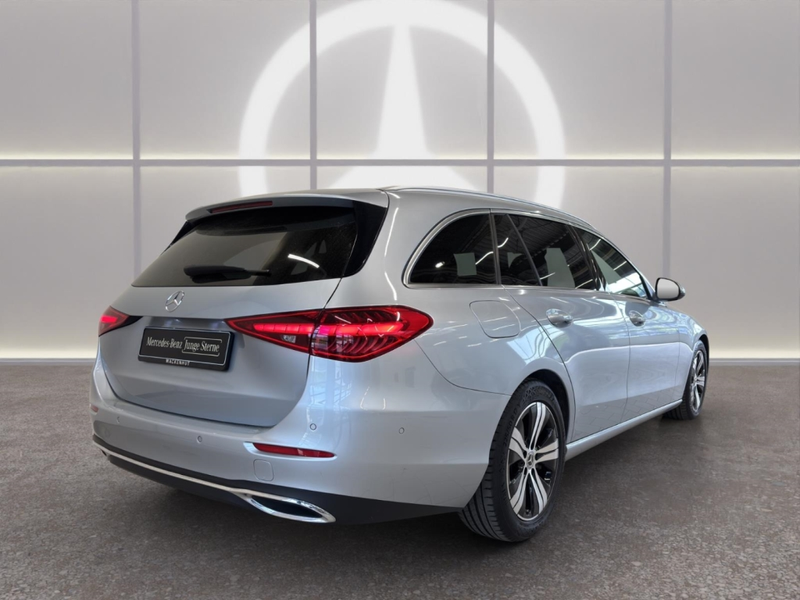 Mercedes-Benz C 220 d 4M T AVANTGARDE EXT. BUSIN+DISTR+RFK+LED — photo 4
