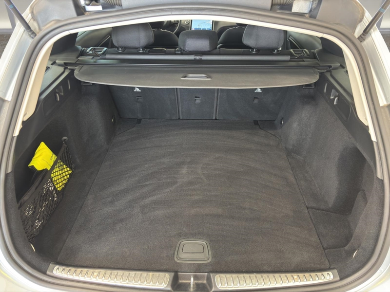 Mercedes-Benz C 220 d 4M T AVANTGARDE EXT. BUSIN+DISTR+RFK+LED — photo 14