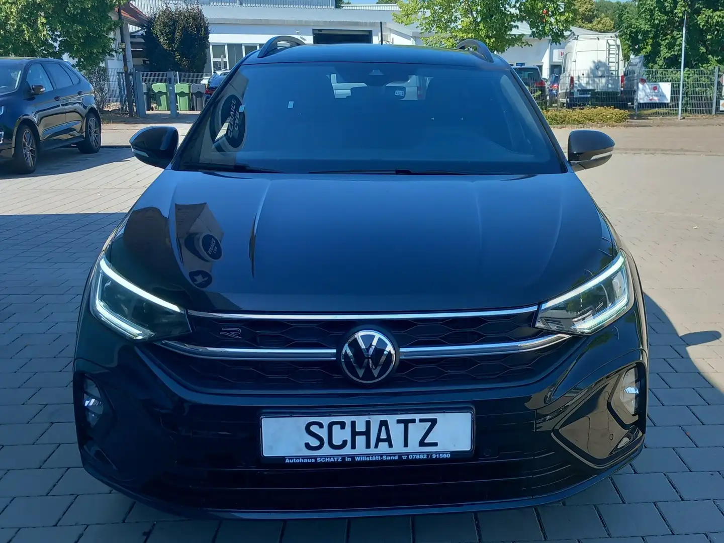 Volkswagen Taigo R-Line Noir - 2