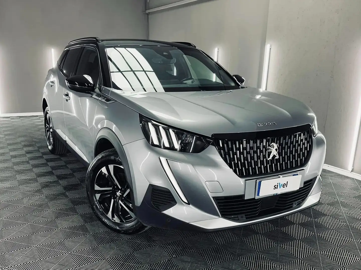 Peugeot 2008 1.5 bluehdi GT s Argent - 1