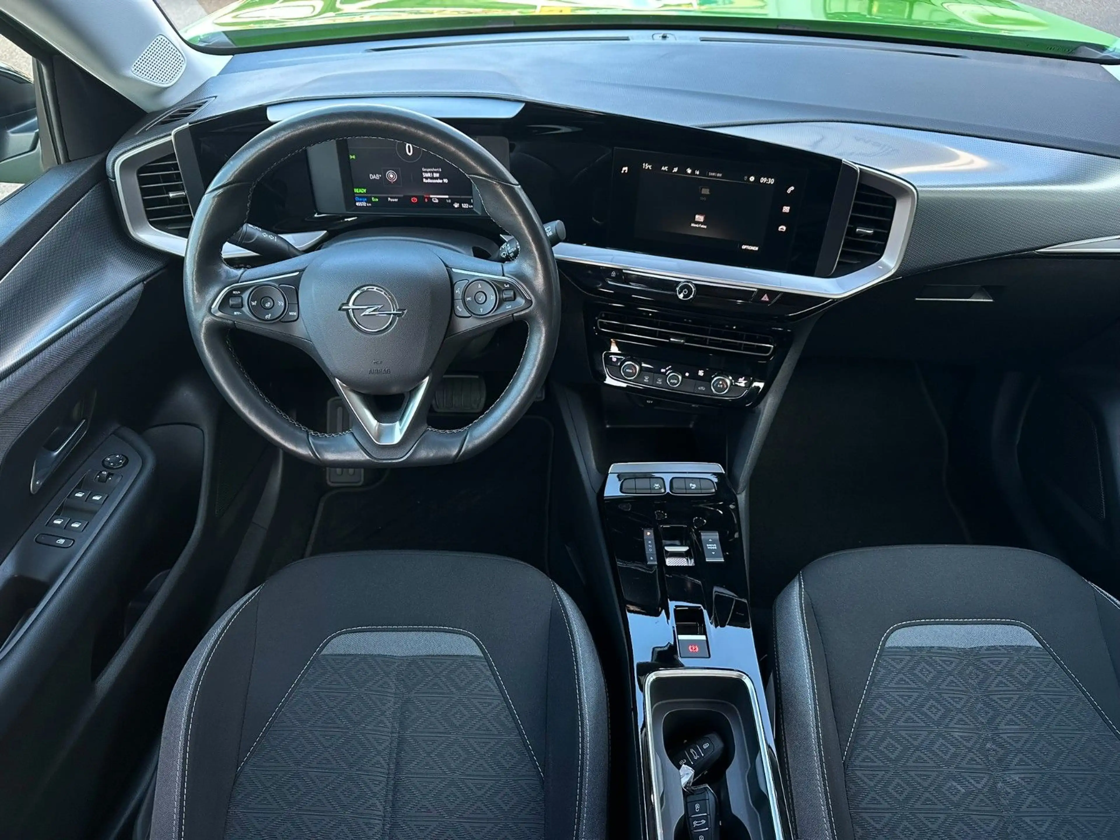 Opel Mokka-E Edition — photo 14