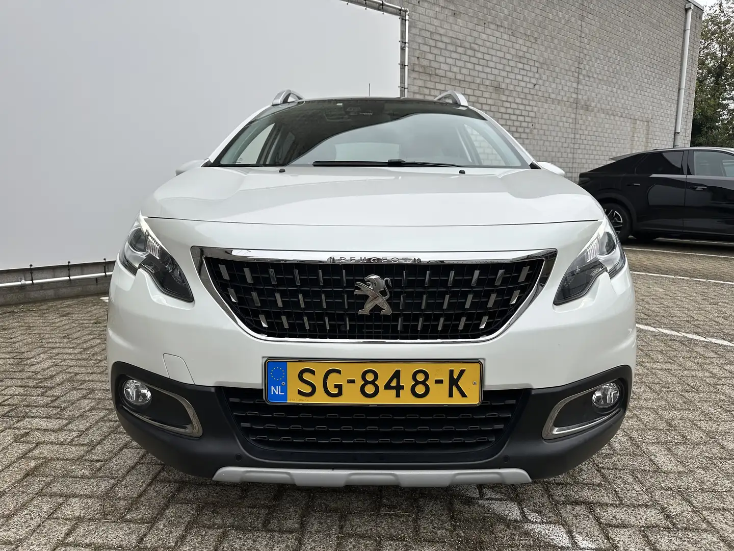 Peugeot 2008 1.2 PureTech Allure | Achterbank in delen neerklap Blanc - 2