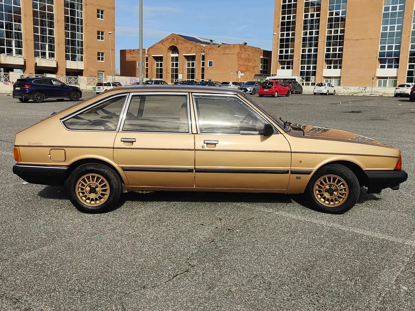 Talbot Sonstige TALBOT 1510 SX EXECUTIVE Gold - 1