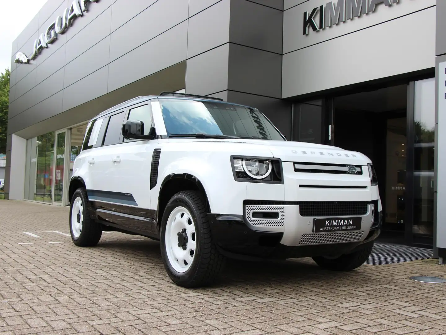 Land Rover Defender 110 P300e S County | Stoffen vouwdak | Trekhaak el Blanc - 2