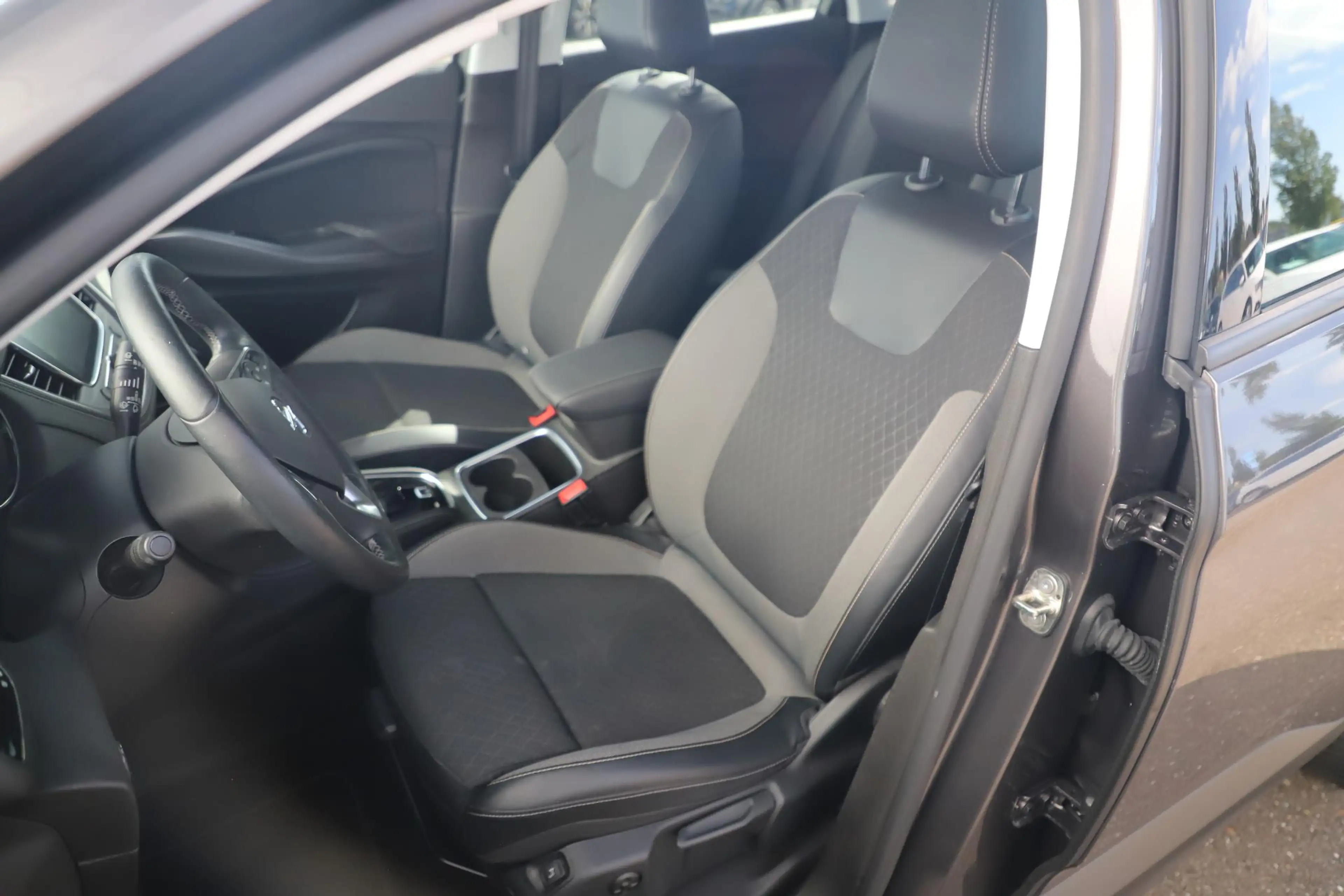Opel Grandland X 1.2 Turbo Elegance 131PK Automaat LMV Sportstoelen — photo 6