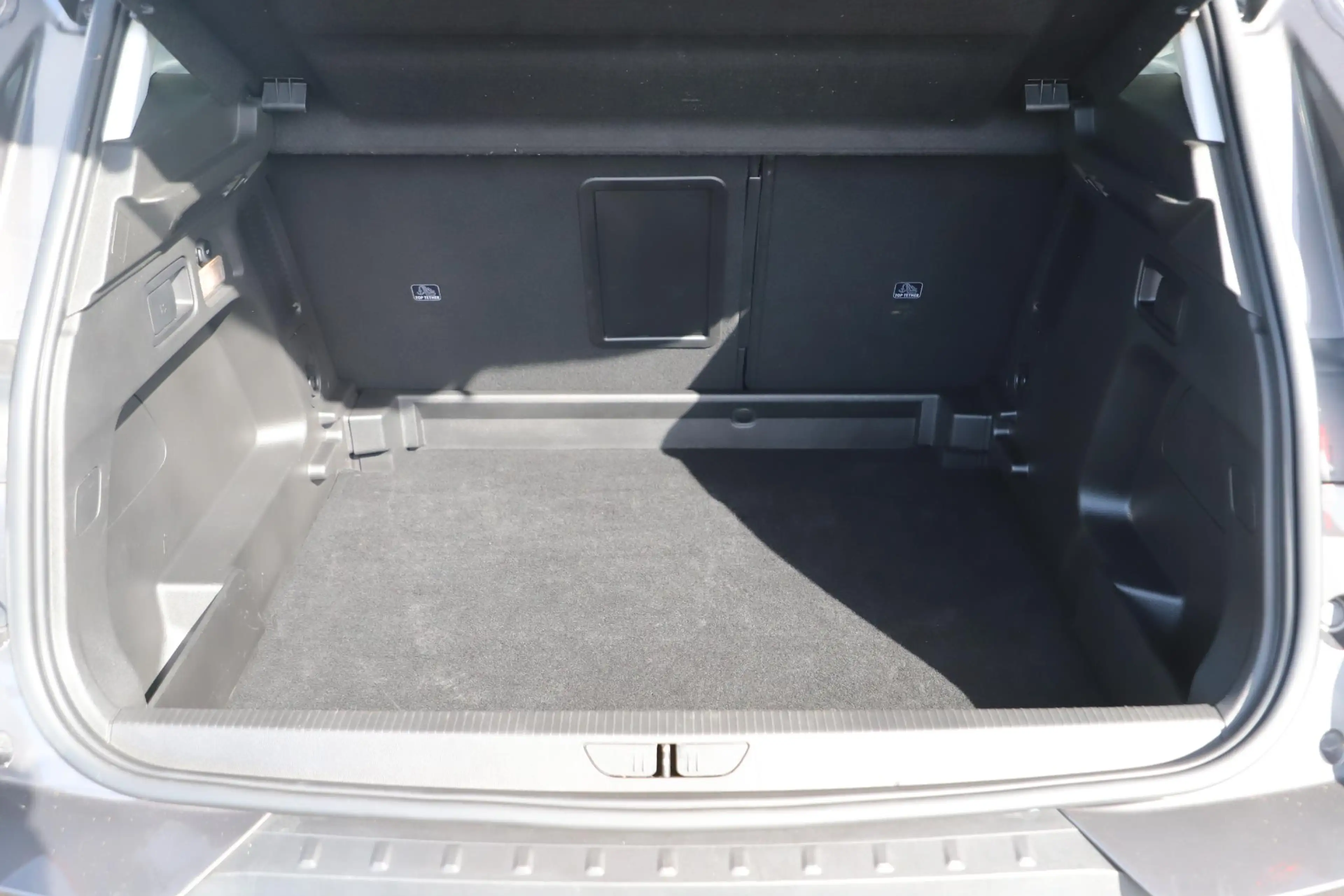 Opel Grandland X 1.2 Turbo Elegance 131PK Automaat LMV Sportstoelen — photo 8