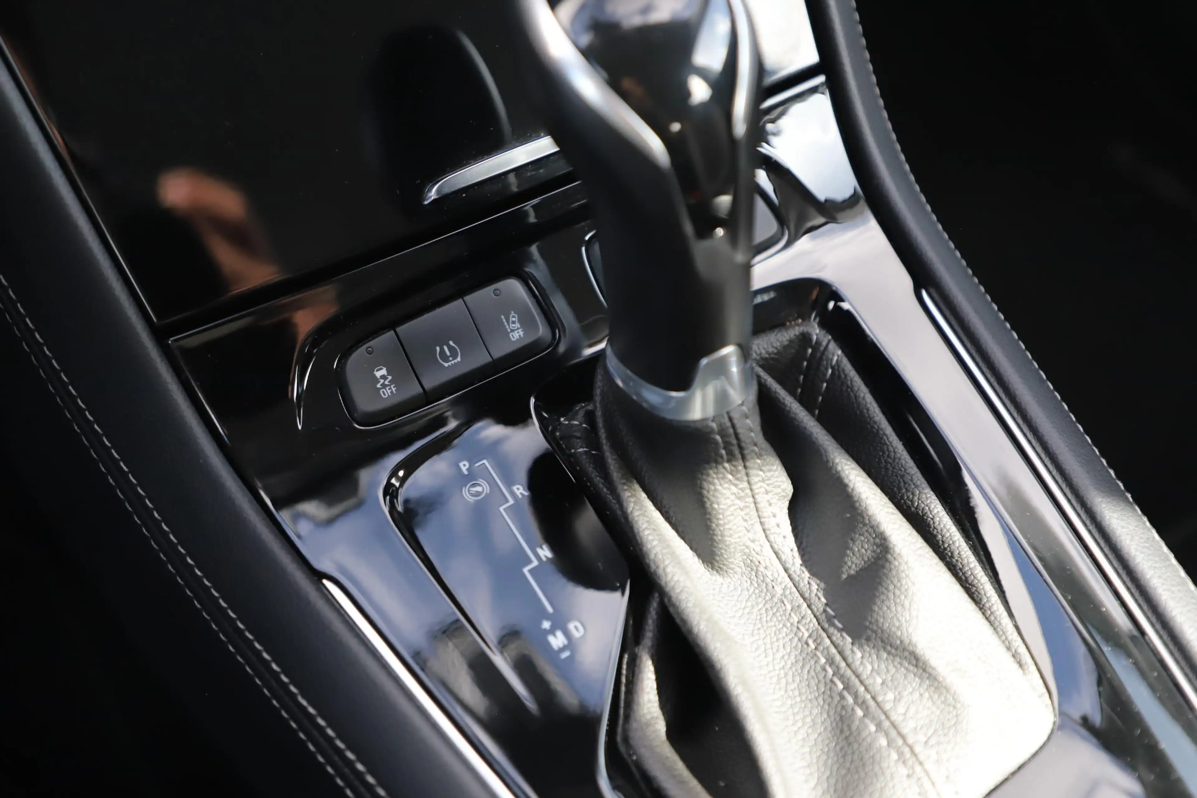 Opel Grandland X 1.2 Turbo Elegance 131PK Automaat LMV Sportstoelen — photo 13