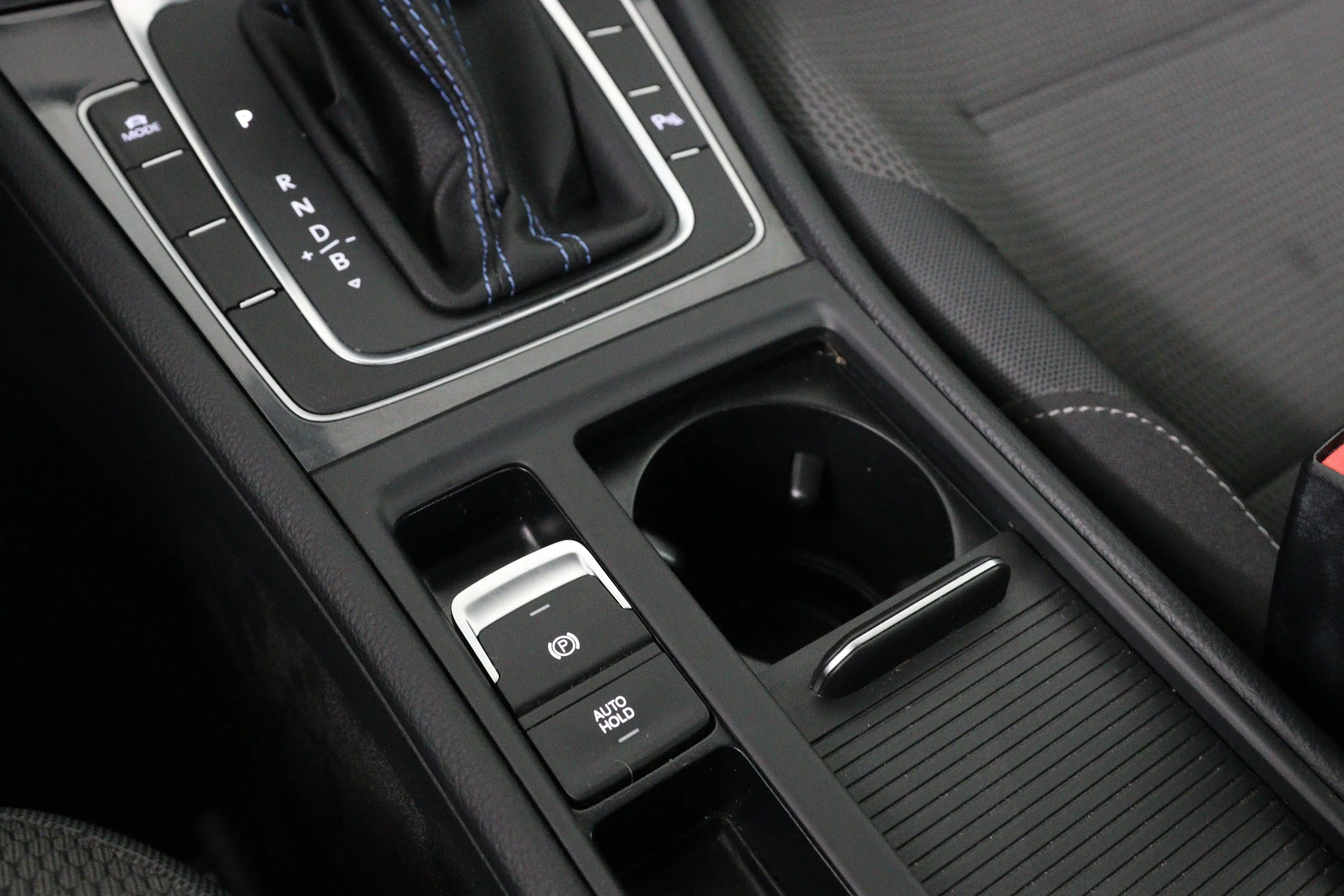 Volkswagen e-Golf | SOH 88% | Groot Scherm | Cruise Adaptive | Navi — photo 37