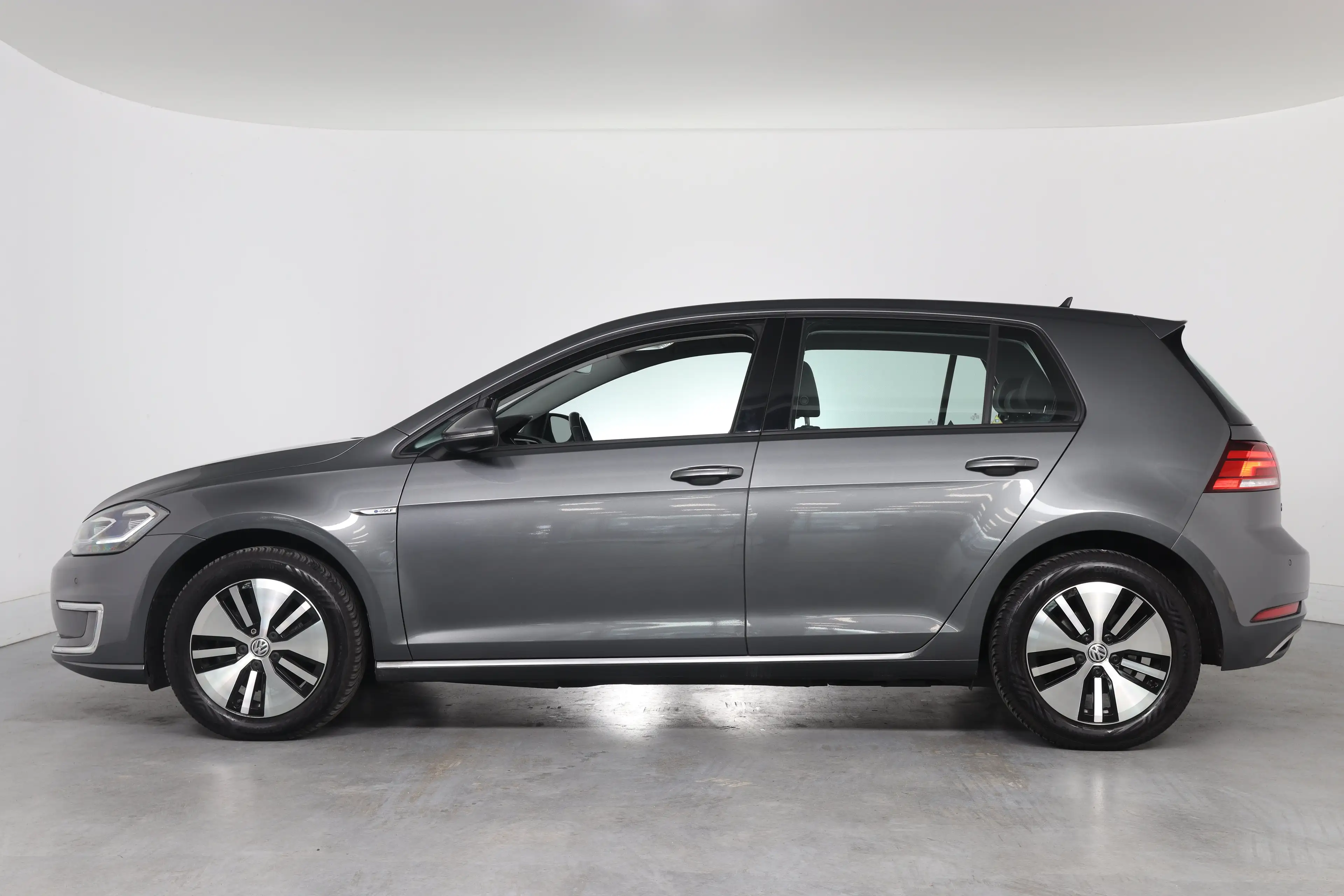 Volkswagen e-Golf | SOH 88% | Groot Scherm | Cruise Adaptive | Navi — photo 3