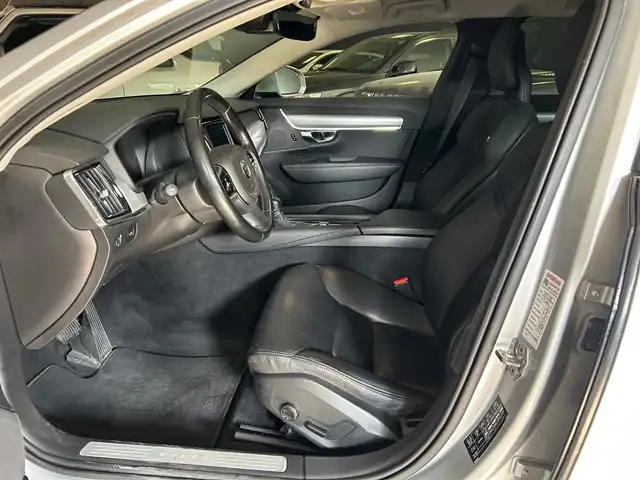 Volvo V90 view 6