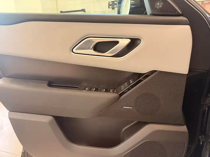 Land Rover Range Rover Velar 2.0 I4 PHEV 4WD Auto Dynamic SE 2026, foto 14