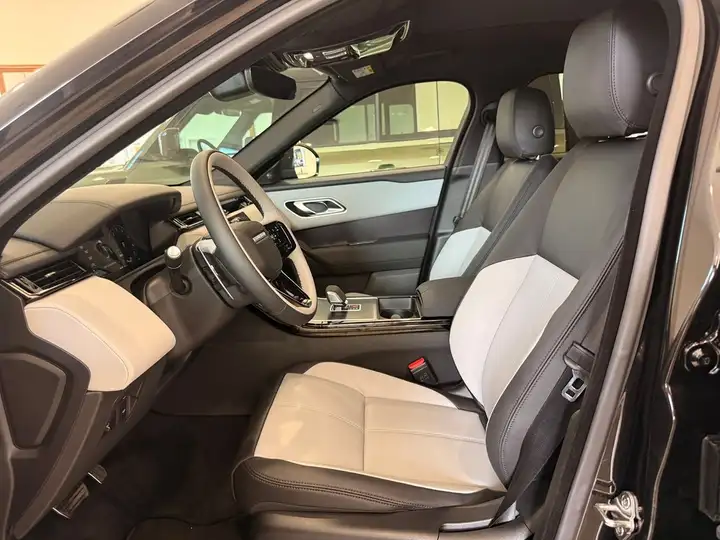 Land Rover Range Rover Velar 2.0 I4 PHEV 4WD Auto Dynamic SE 2026, foto 7