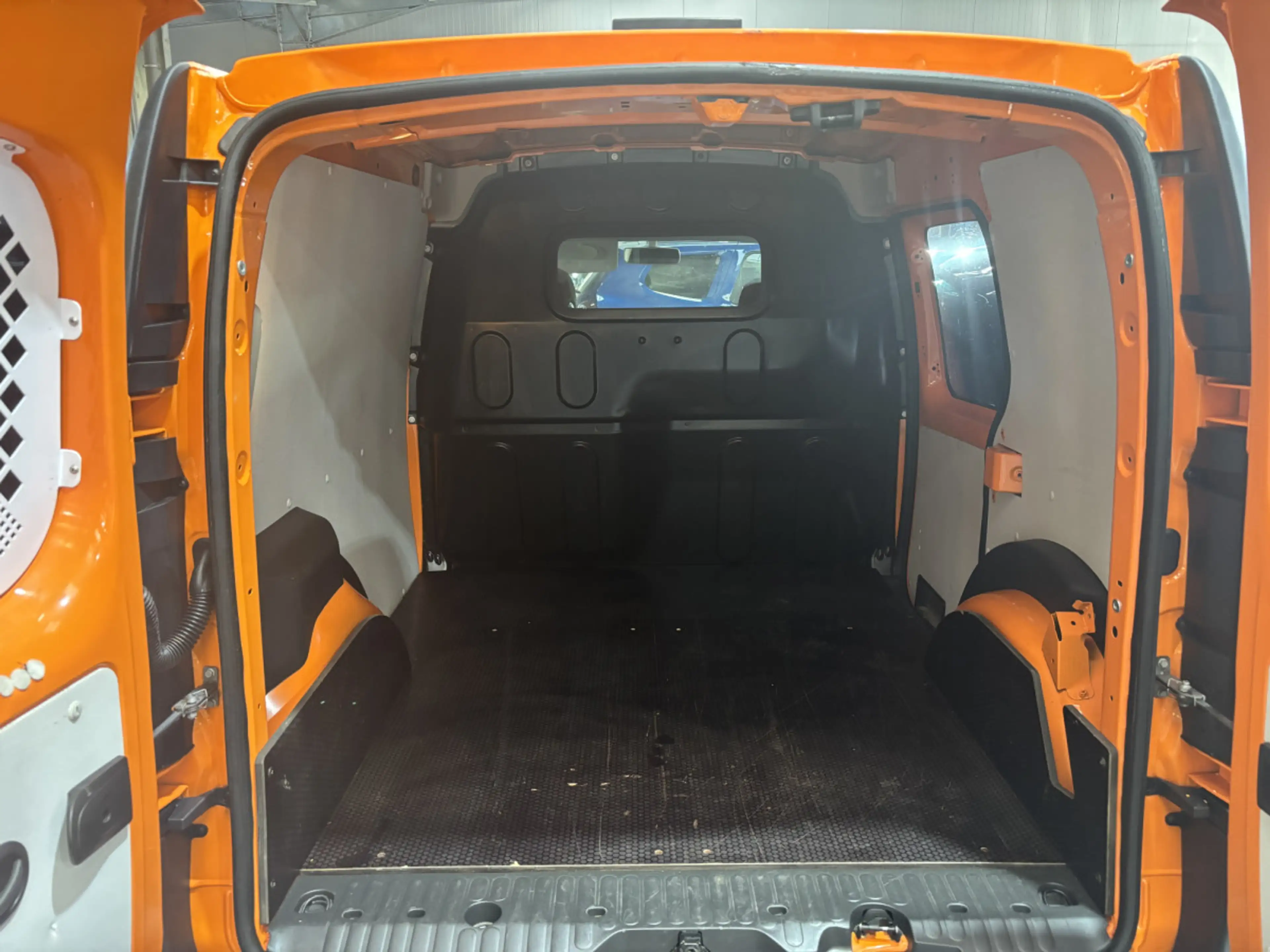 Renault Kangoo Z.E. 22kWh — photo 11
