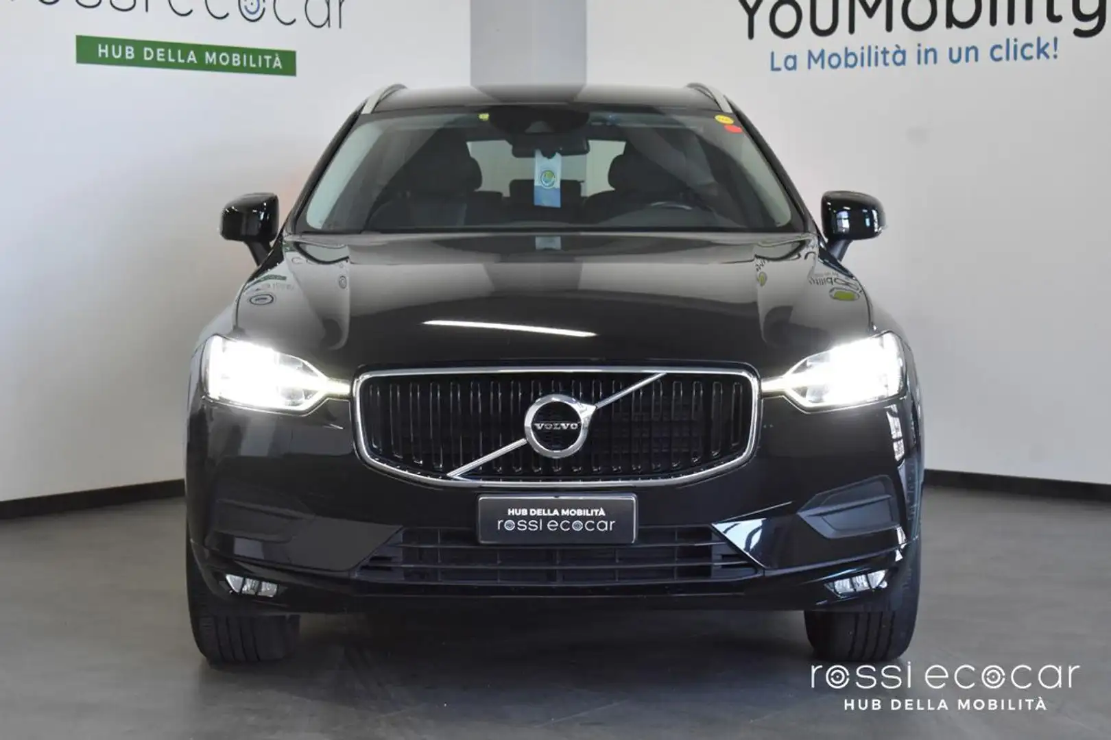 Volvo XC60 D4 Geartronic Business Negro - 1