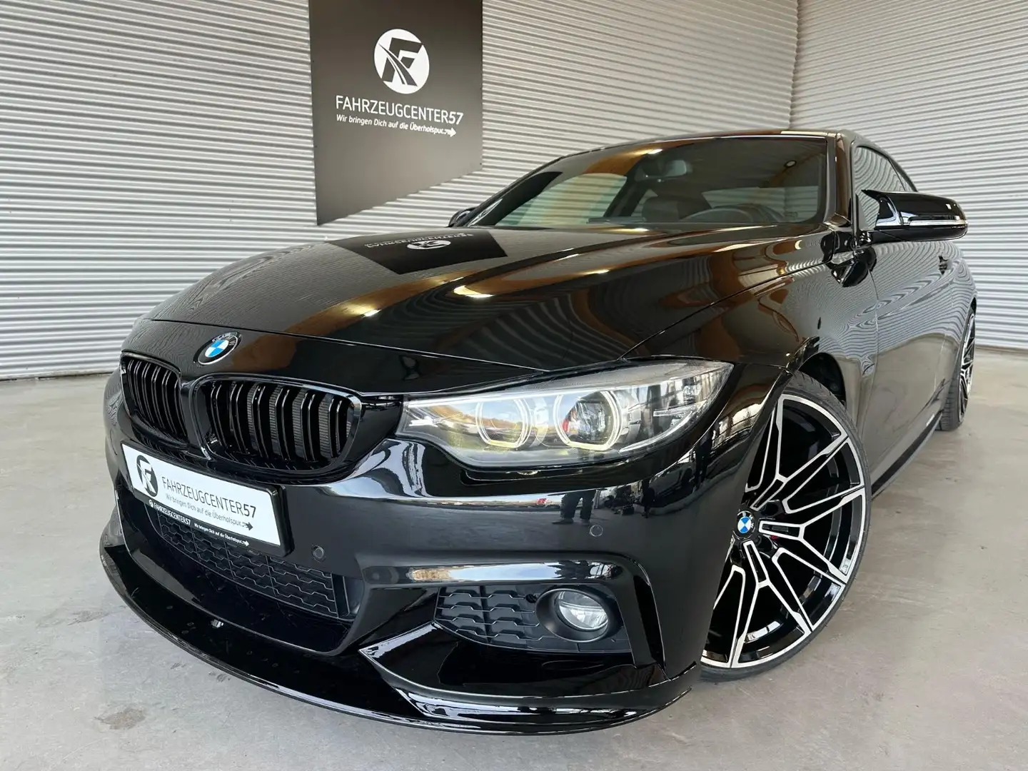 BMW 430 i Coupé M-PAKET/CARPLAY/H&K/RFK/LED Black - 1