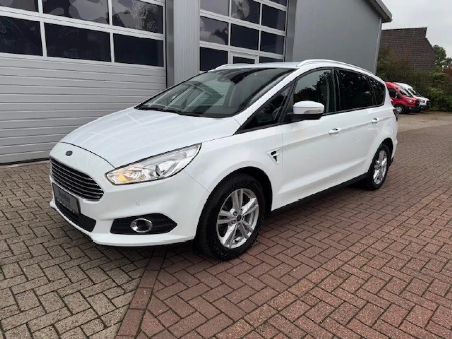 Ford S-Max Business Weiß - 1