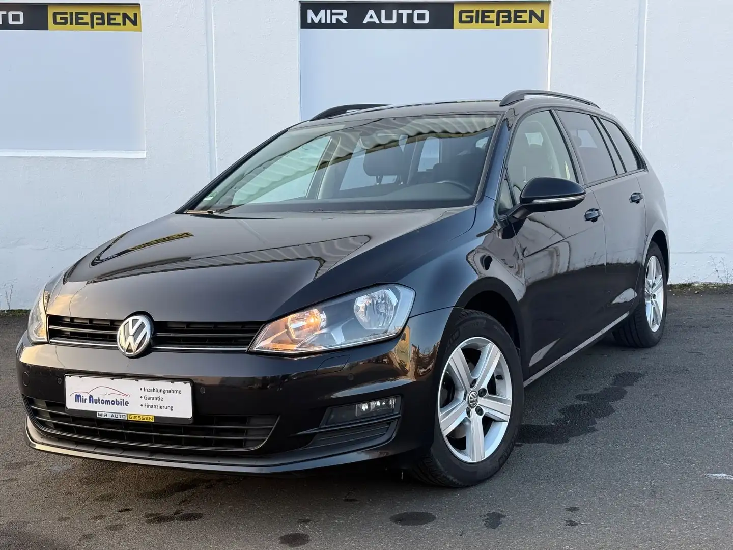 Volkswagen Golf Variant 1,6 TDI BMT "Comfortline" PDC Schwarz - 1