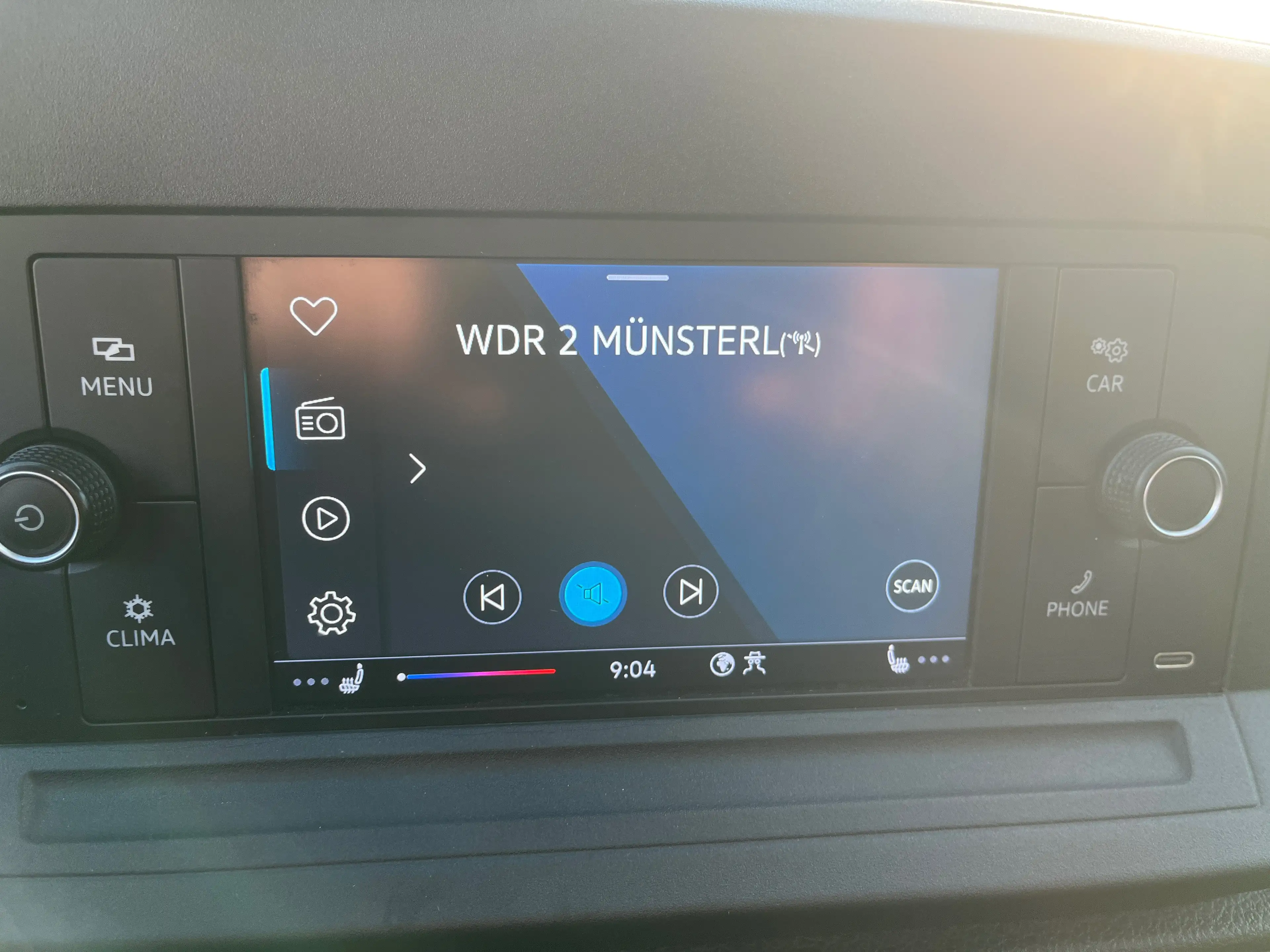 Volkswagen Caddy Caddy 2.0 TDi — photo 7